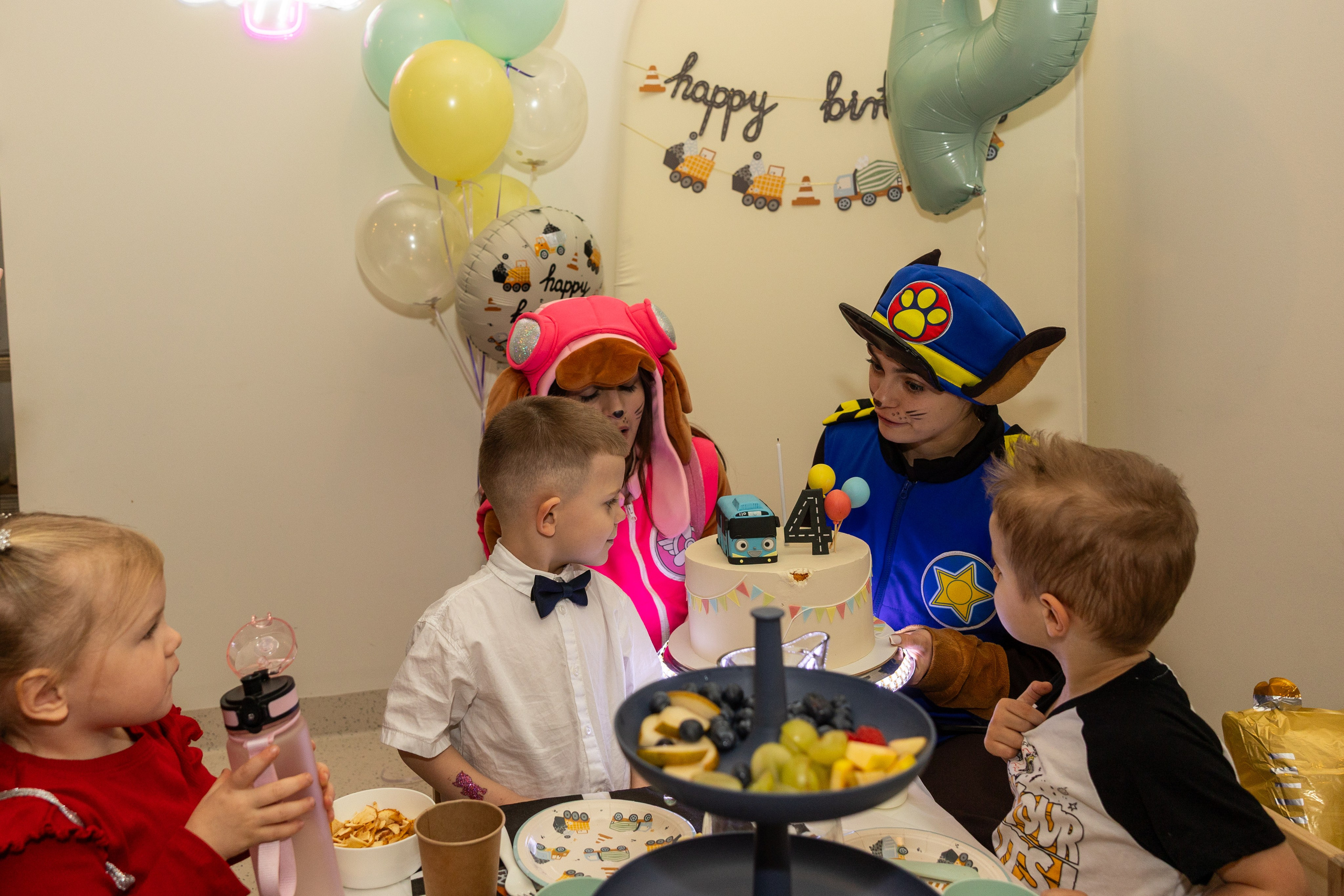 День рождения Артёма 24 января 2026 года. Семейный и детский фотограф в Варшаве Мила Бобровская