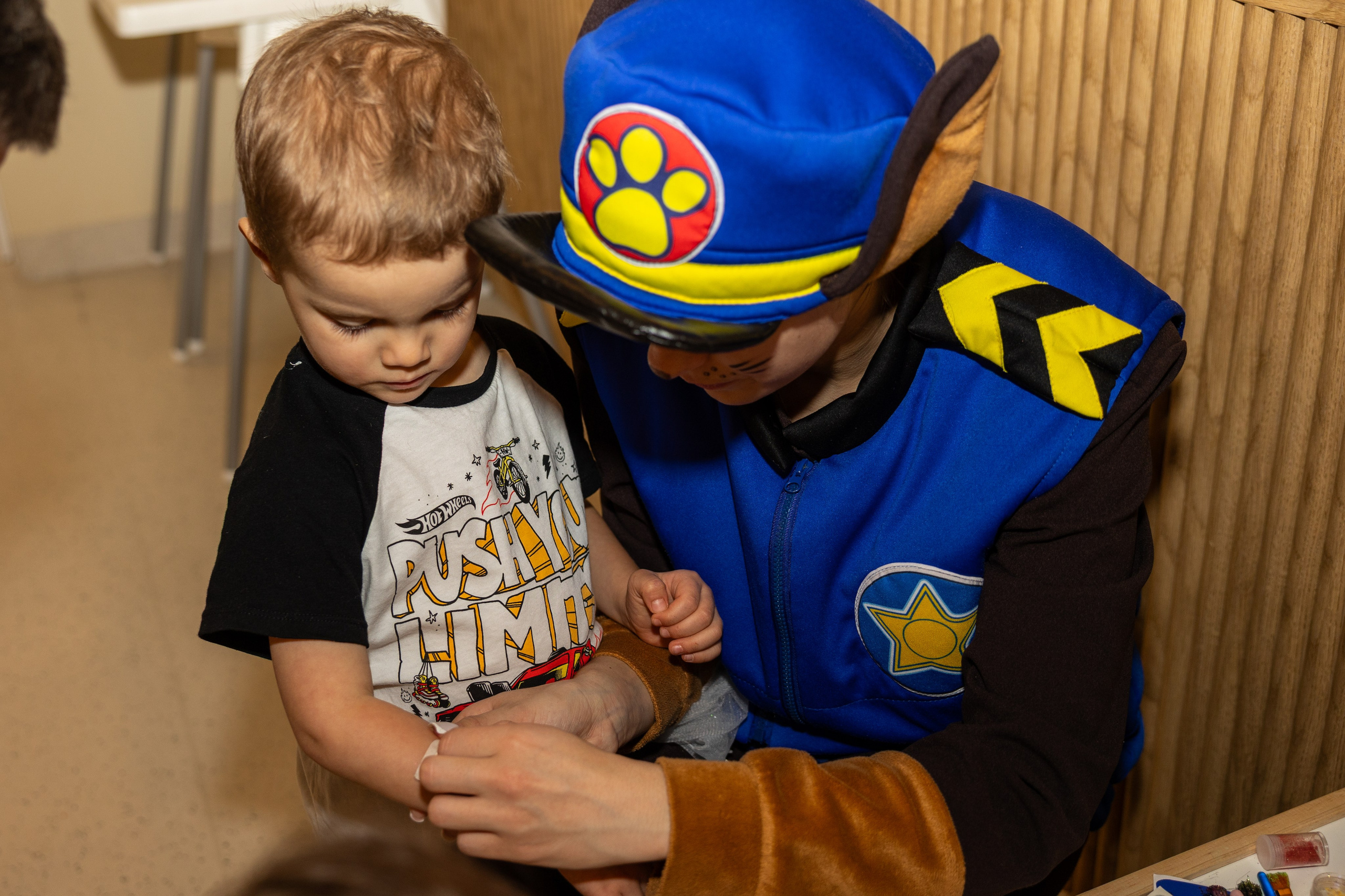 День рождения Артёма 24 января 2026 года. Семейный и детский фотограф в Варшаве Мила Бобровская