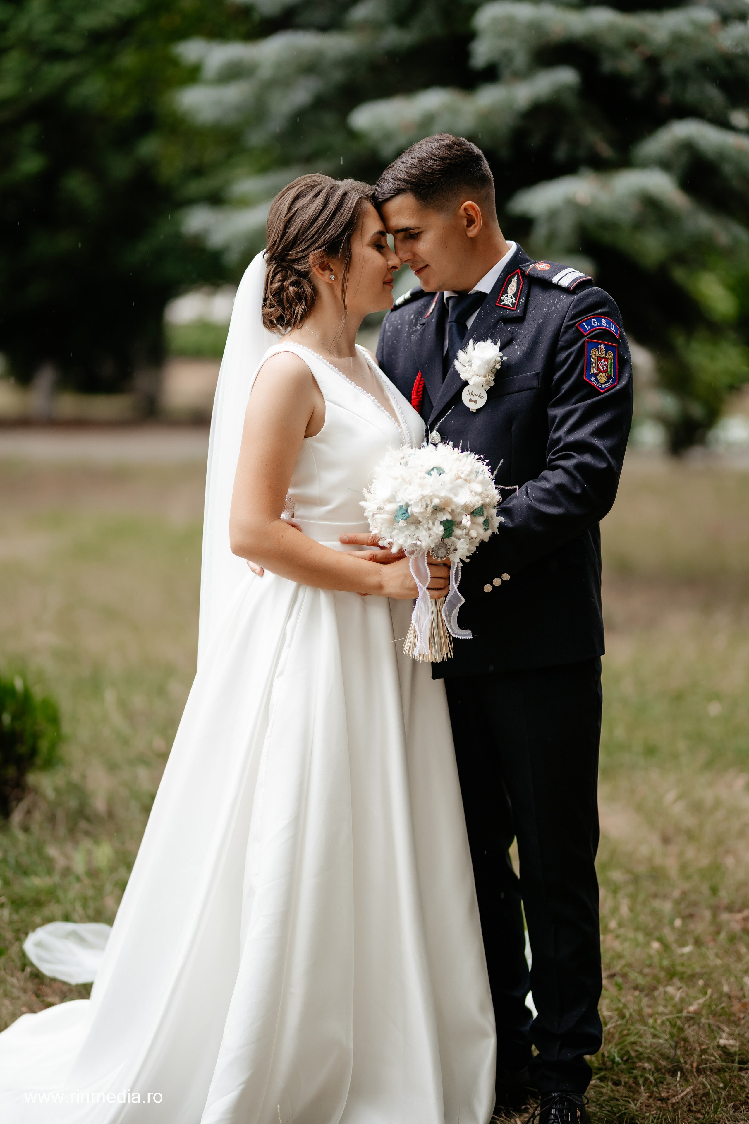 Madalina & George. Fotograf de Nunta Focsani