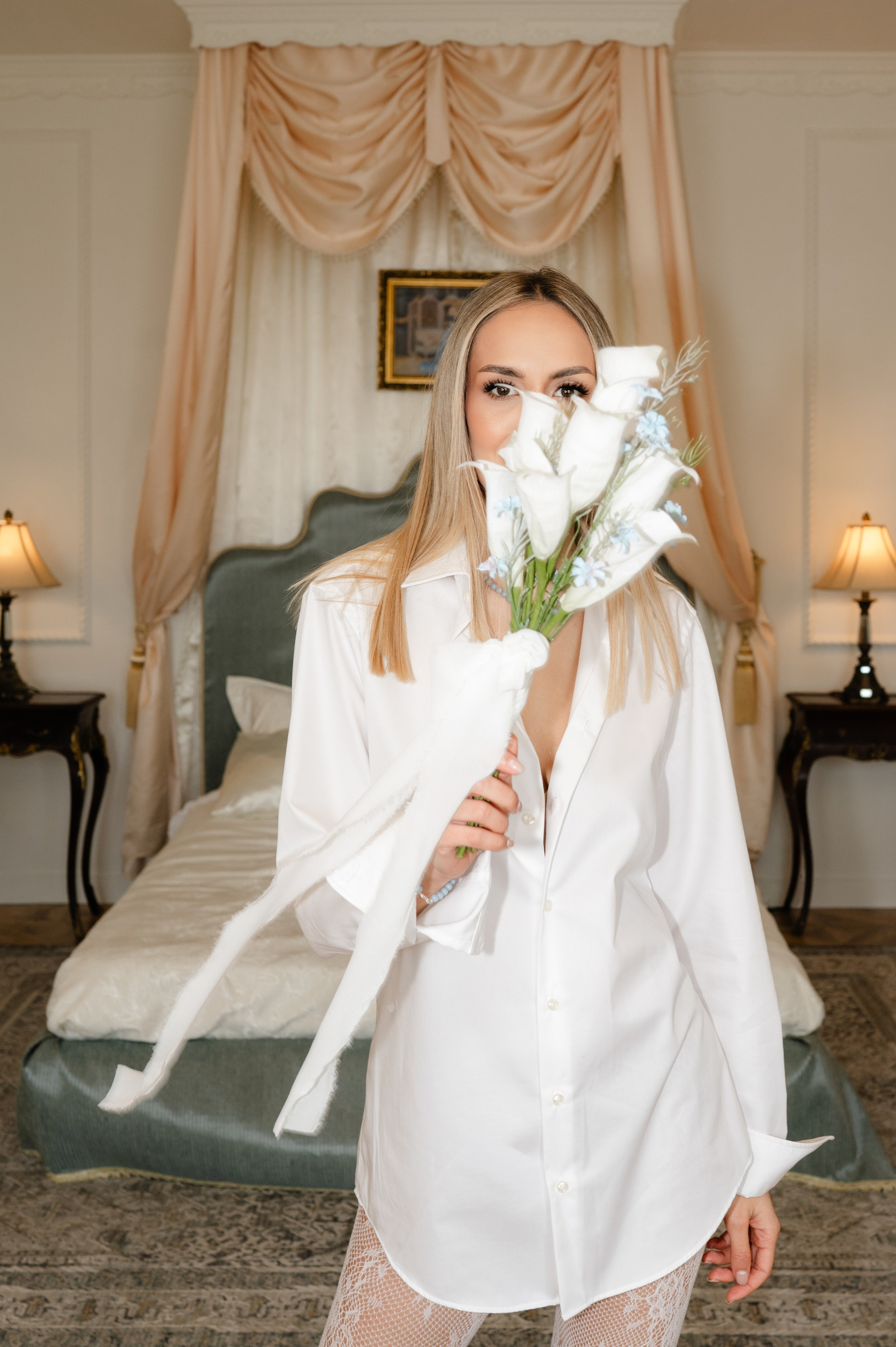 The Pearl Room. Alexandra Hanu Photographer