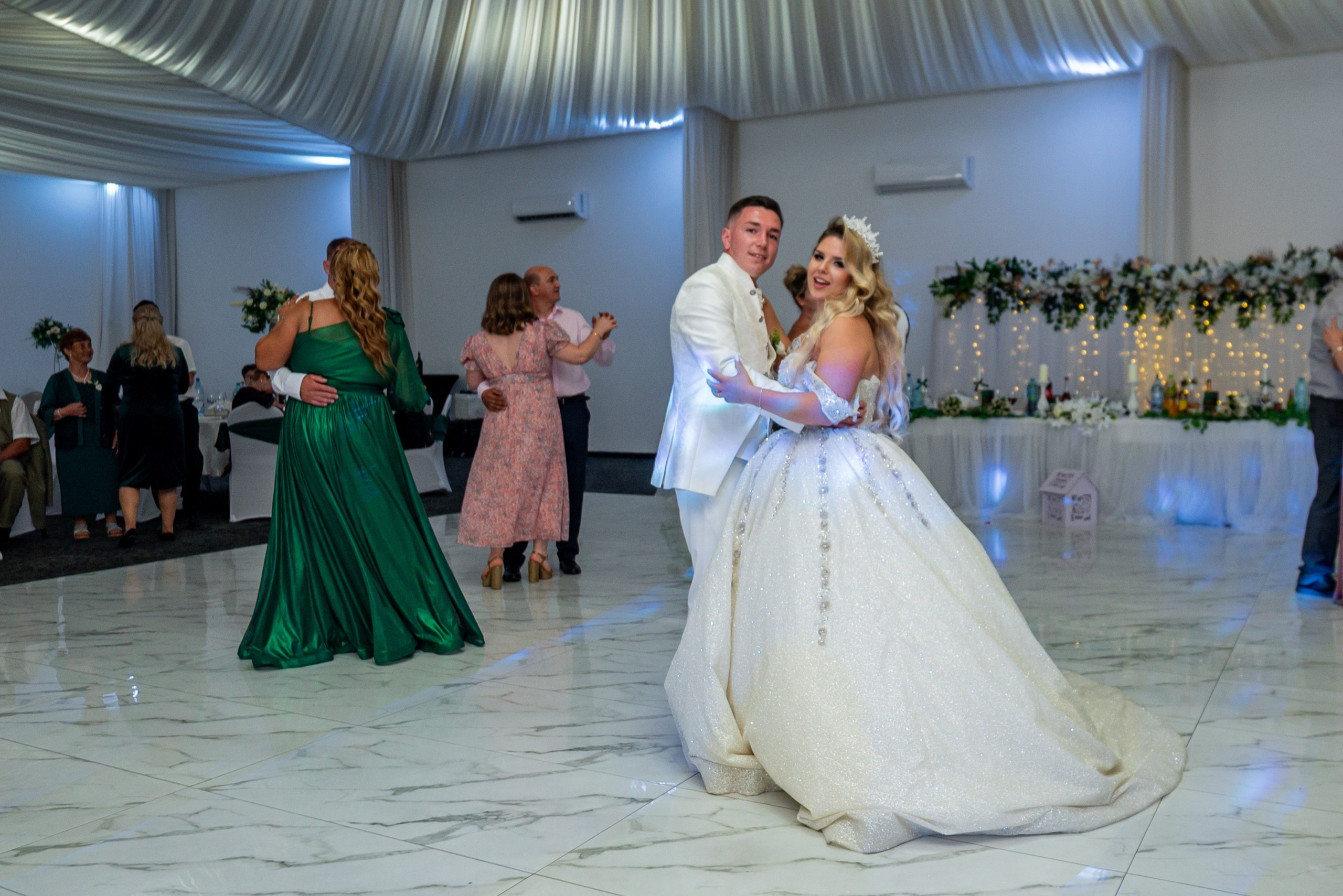 Adrian & Georgiana. EdyArts | Fotograf de Nuntă