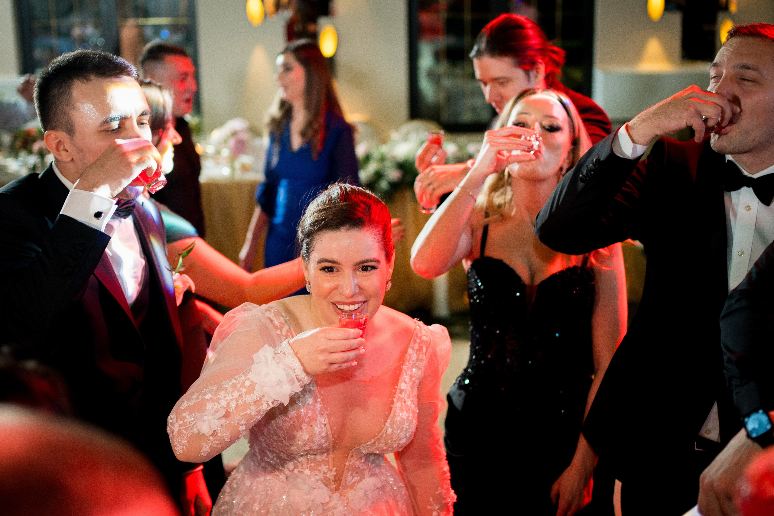 PARTY. Gabriel Florea — Fotograf nuntă București