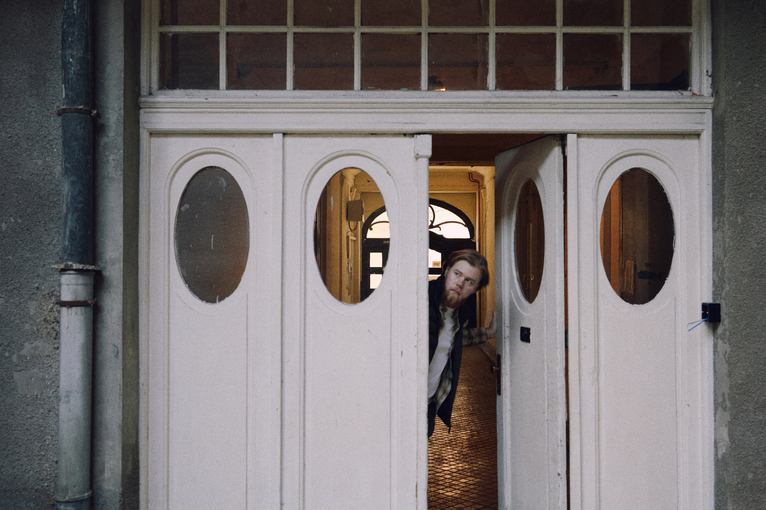 Городской исследователь: Фотосессия Петра в Нови Саде | Фотограф Анастасия Еремина. Анастасия Еремина | Фотограф в Сербии | Персональные и бизнес-фотосессии в Белграде и Нови Саде