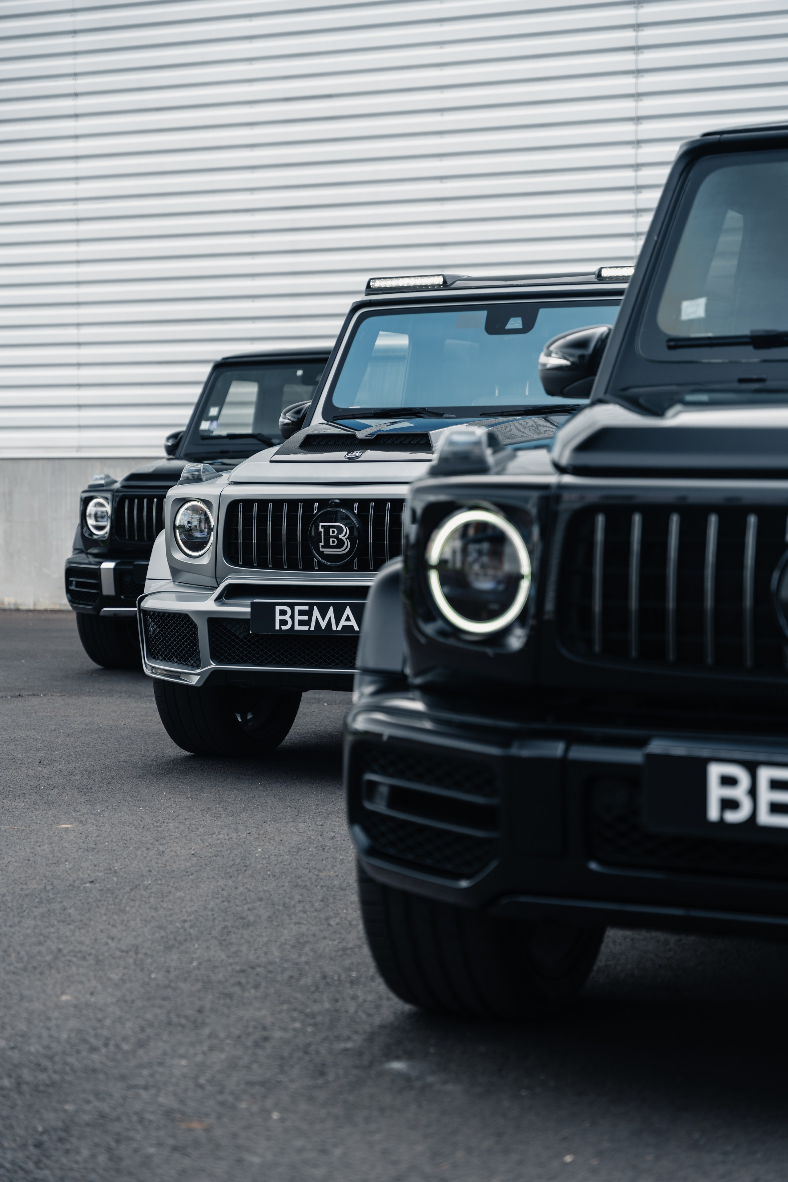 Mercedes G63×3. Photographe de voitures à Paris — Vitalii Motruk