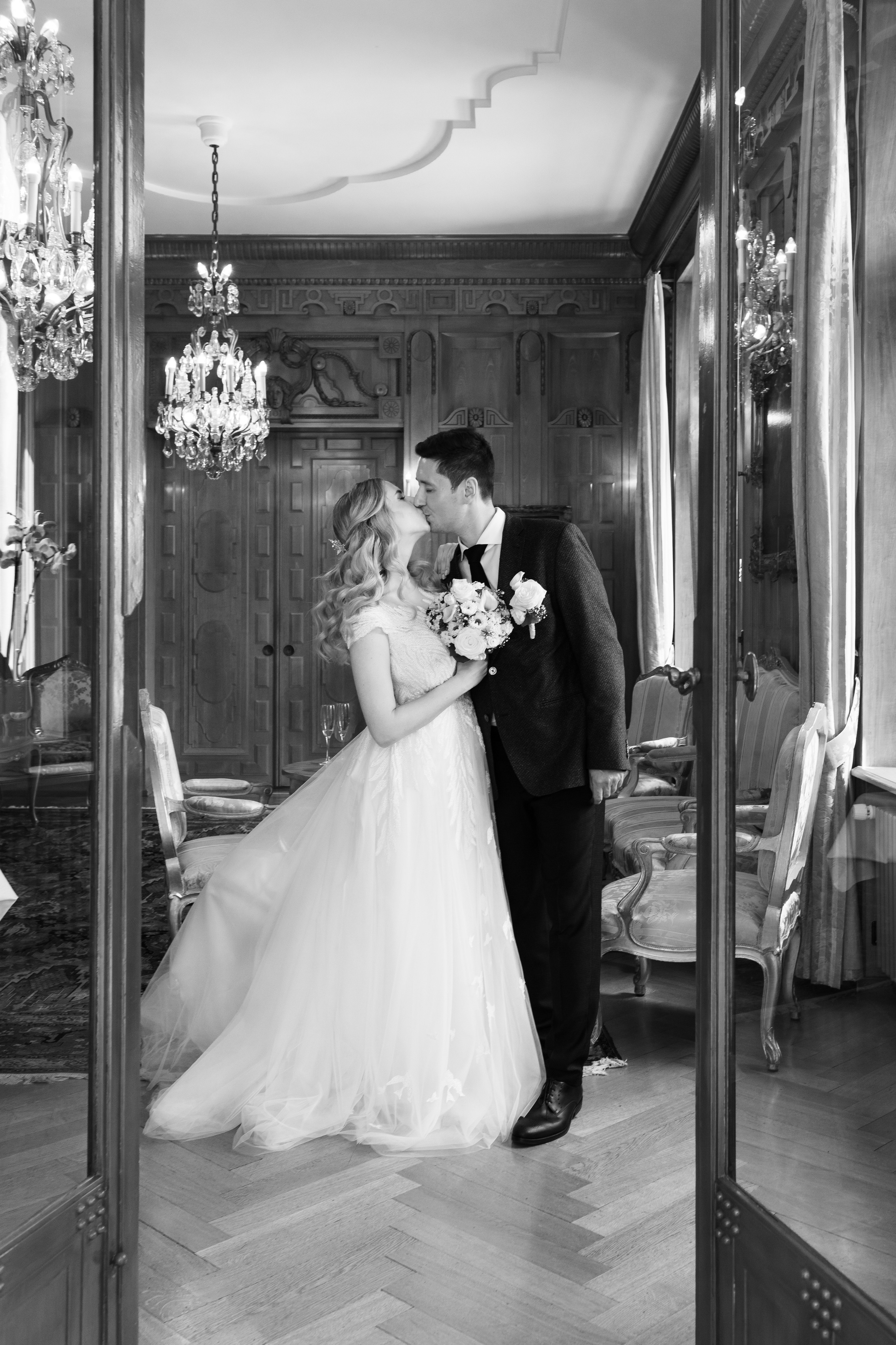 PORTFOLIO. I am Elena Altendorfer. Wedding photographer in Zurich and Switzerland