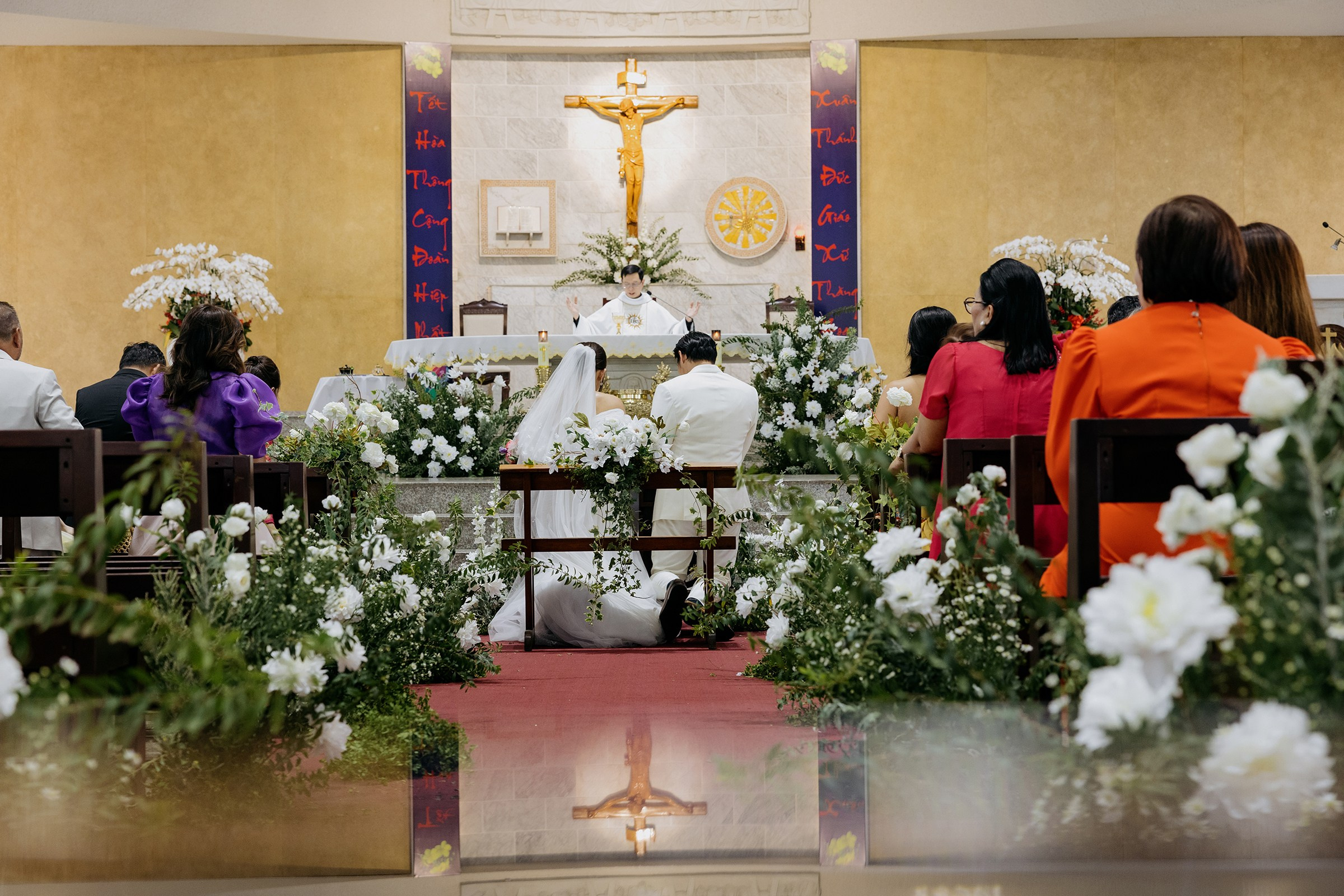 Church Wedding / Nica & Xavier. Nhiếp ảnh gia đám cưới hàng đầu tại Thành Phố Hồ Chí Minh