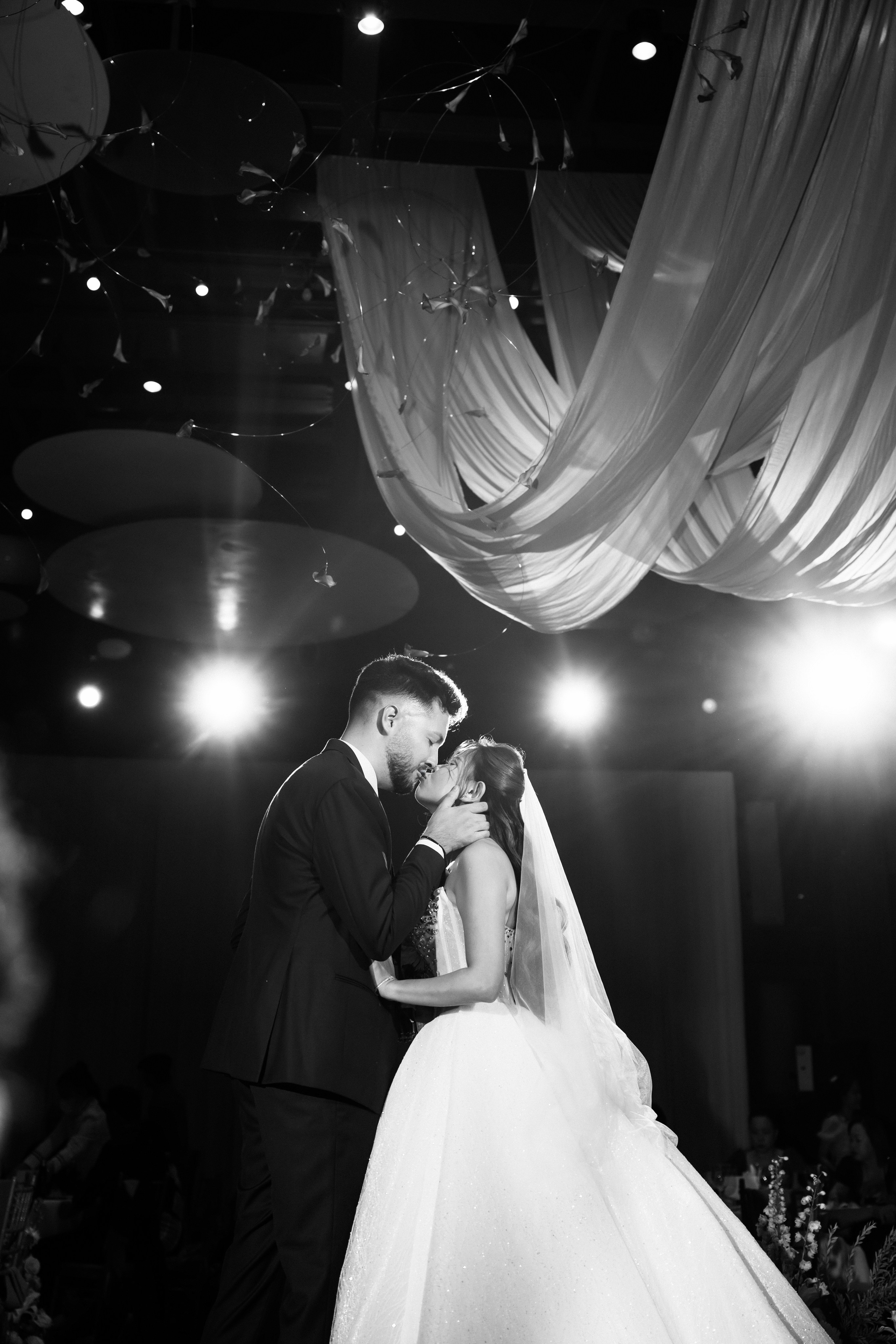 D & K / Wedding Journalism. Nhiếp ảnh gia đám cưới hàng đầu tại Thành Phố Hồ Chí Minh