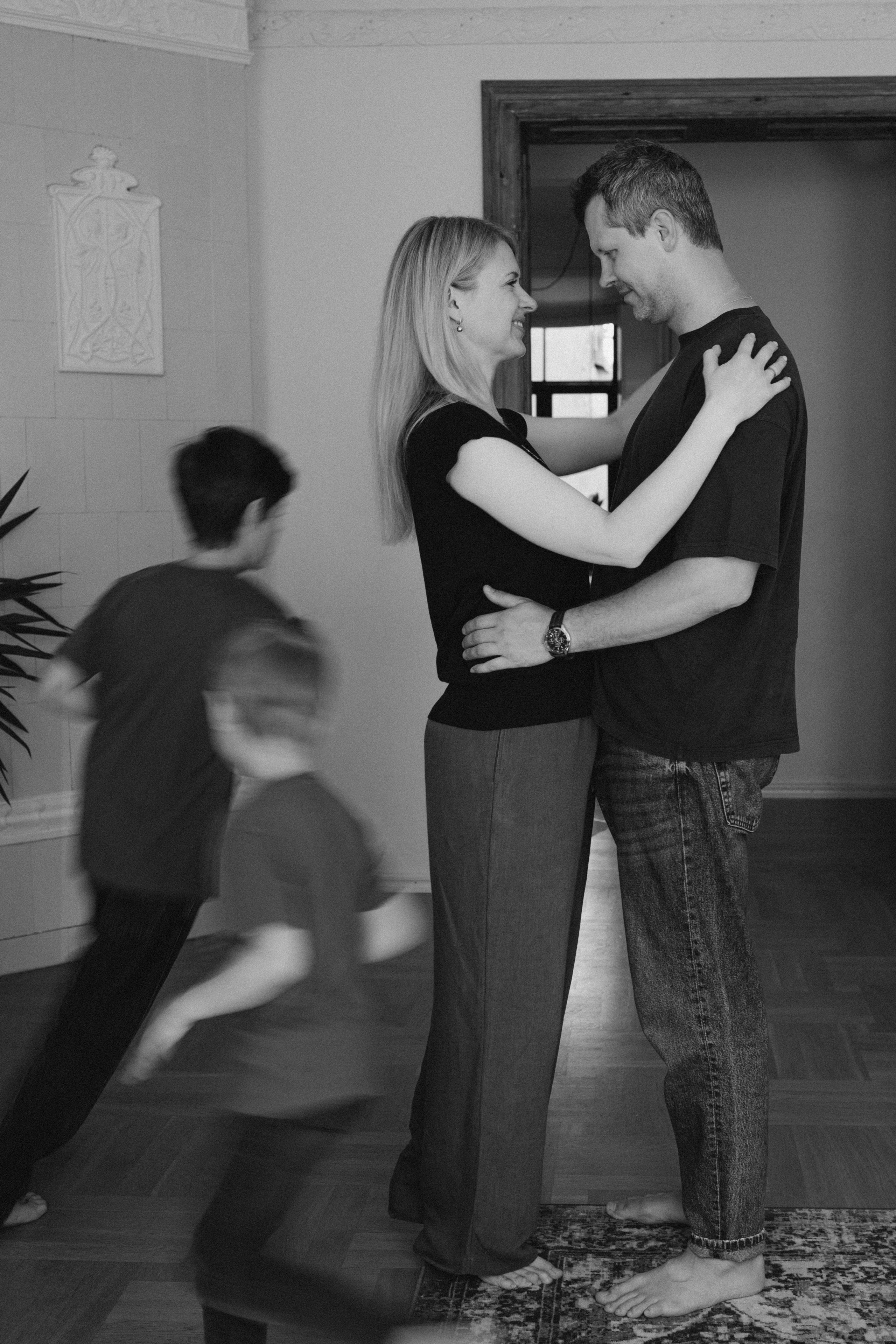 LAURAS ģimene. GALVENĀ