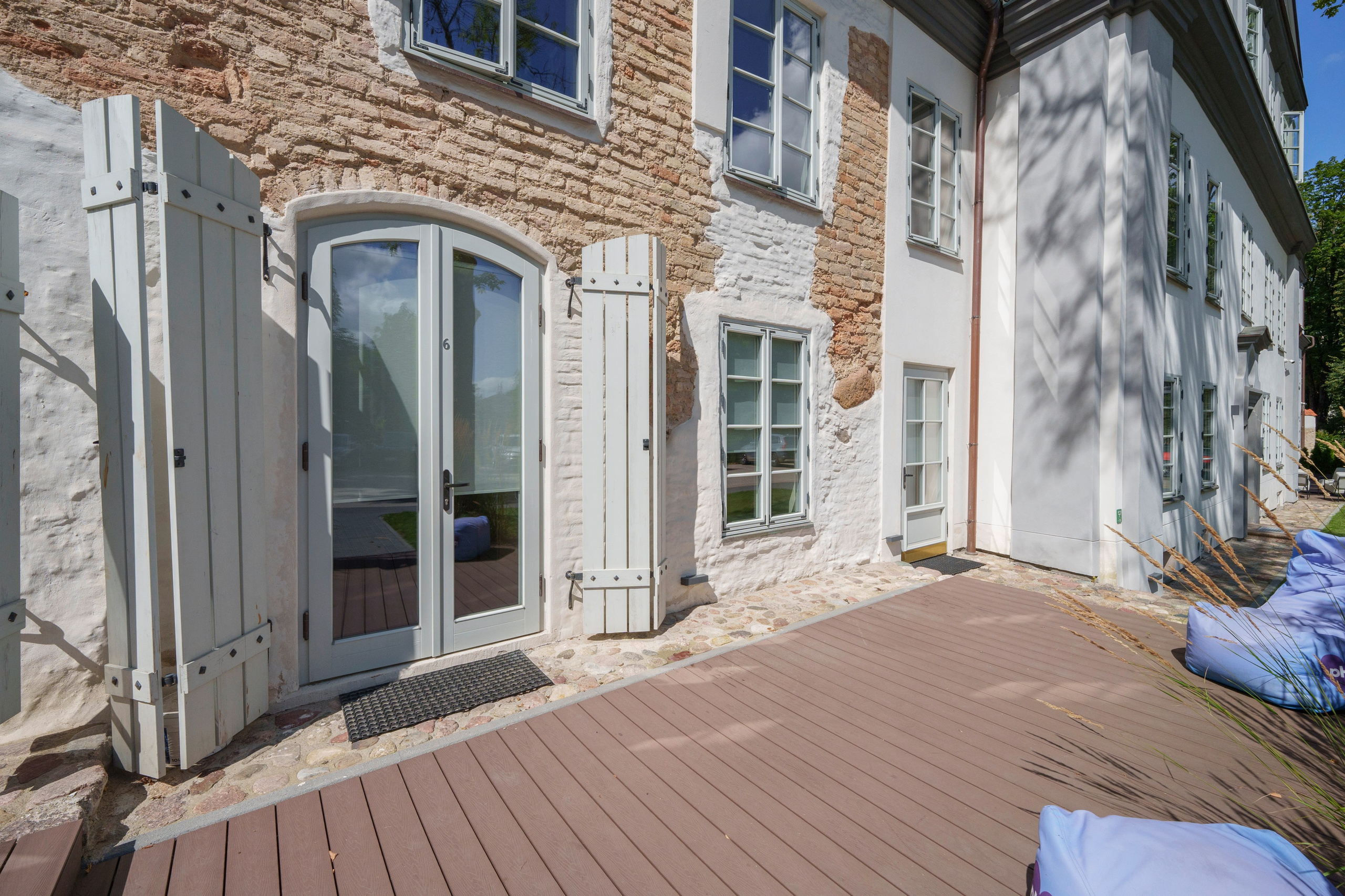 Butų, gyvenamųjų namų, komercinių patalpų fotografavimas. Elina Sapiega fotografė Vilniuje