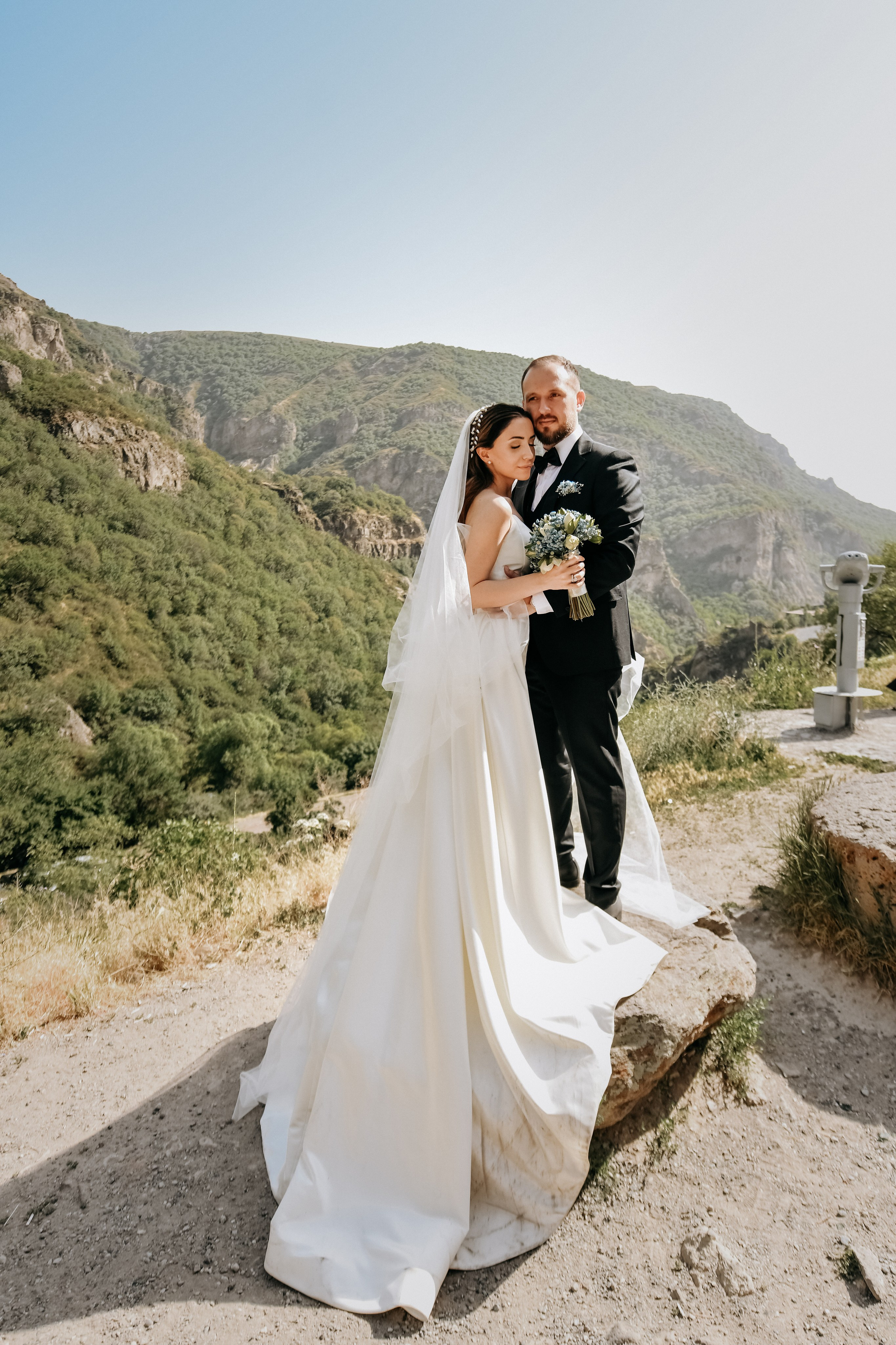 Armenian Wedding by GV Production. Wedding photos and video shooting in Armenia and all over the world!!! Photographer in Yerevan