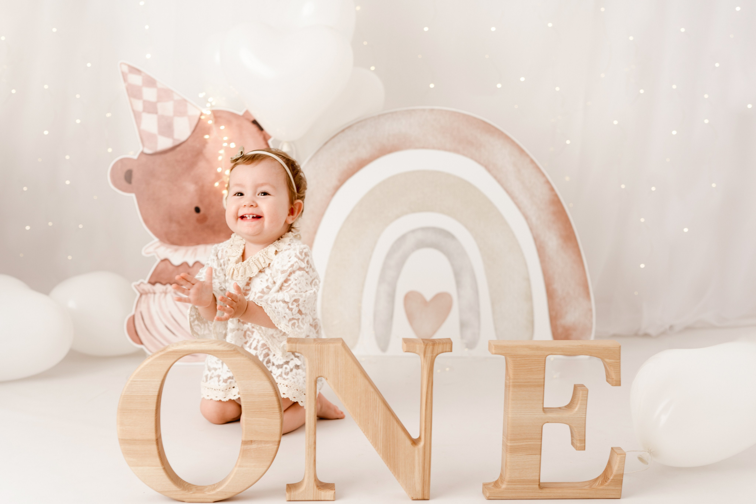 Sesja roczkowa Alicji. Fotograf Łódź - sesja ciążowa, noworodkowa, dziecięca. Studio w Łodzi