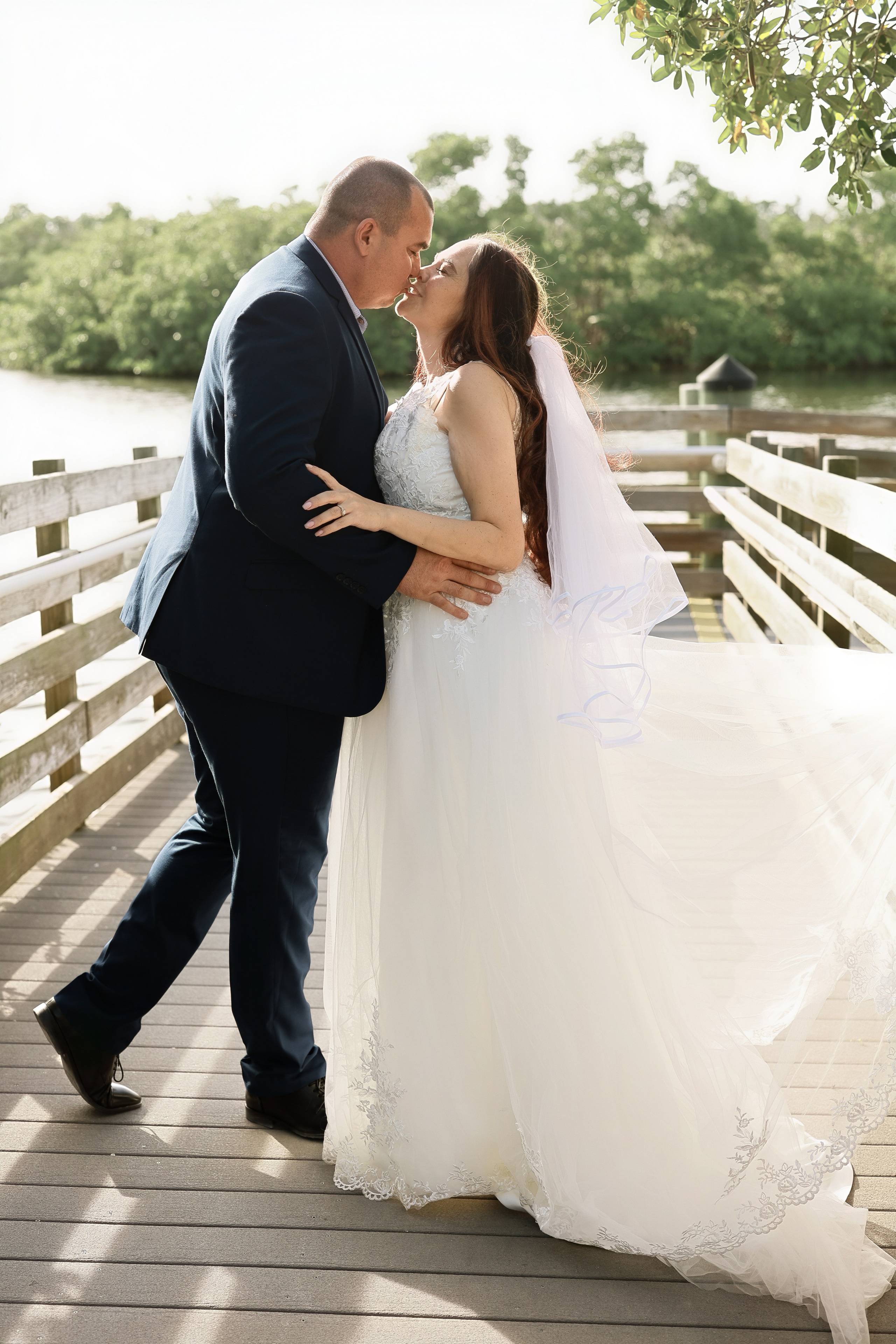 Beach Wedding in Englewood, Florida. Wedding and family photographer Olga Belianskaia