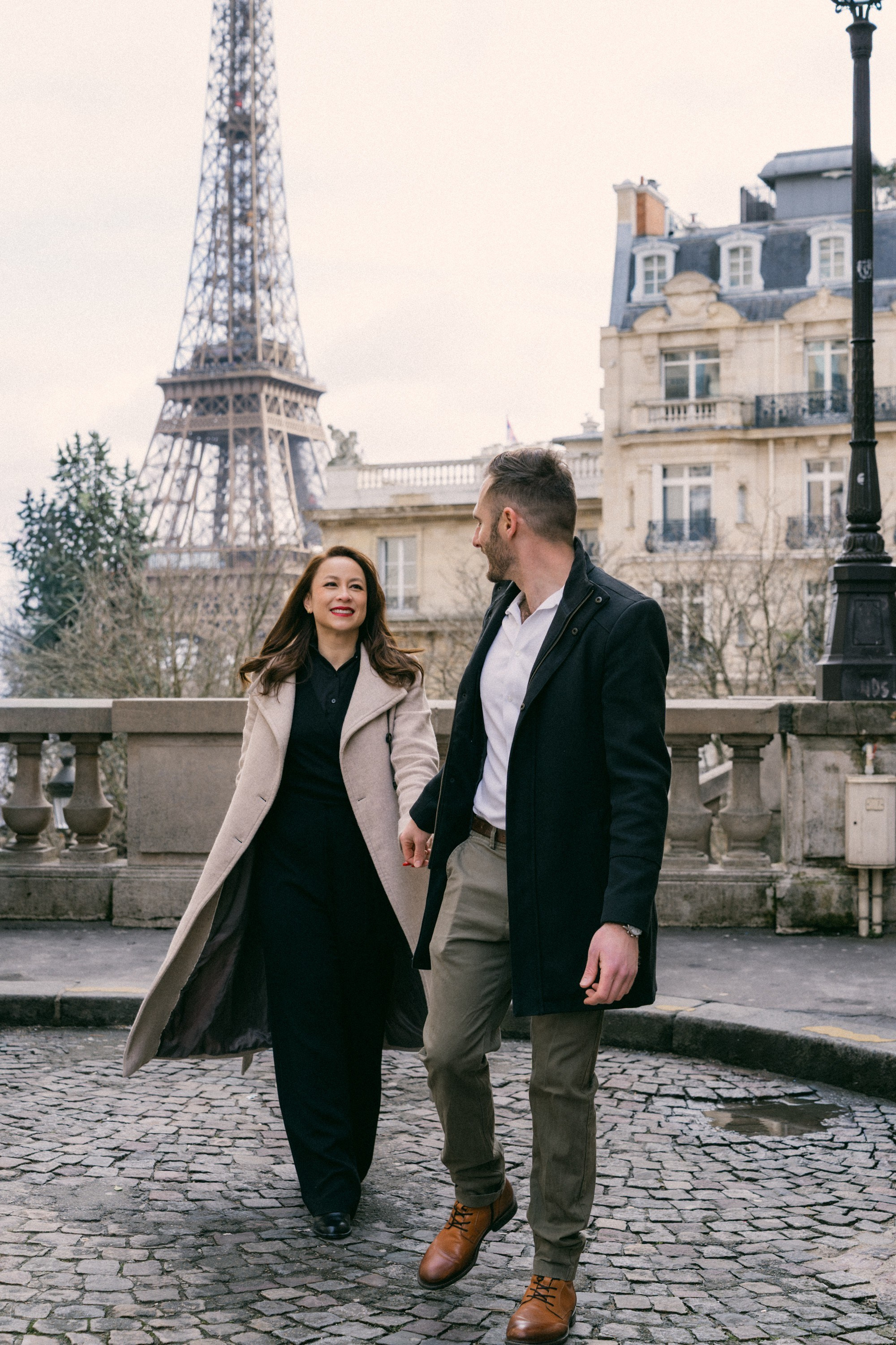 Love Story: Eiffel Tower. Paris Photographer & Videographer