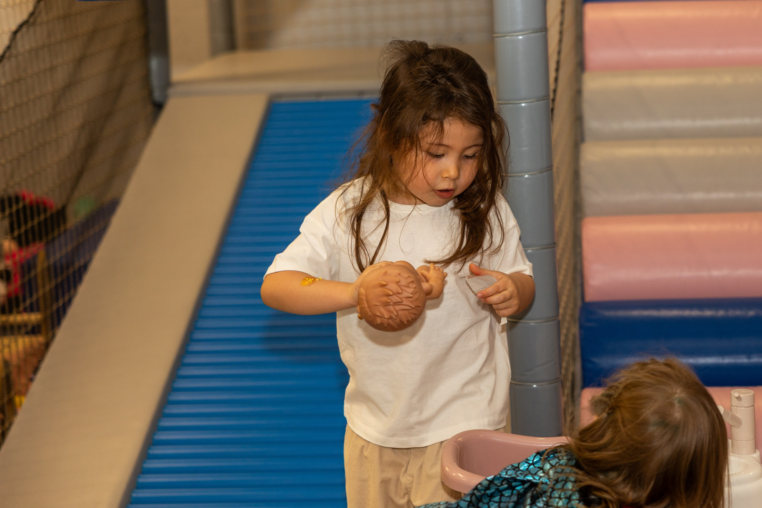 День рождения Артёма 24 января 2026 года. Семейный и детский фотограф в Варшаве Мила Бобровская