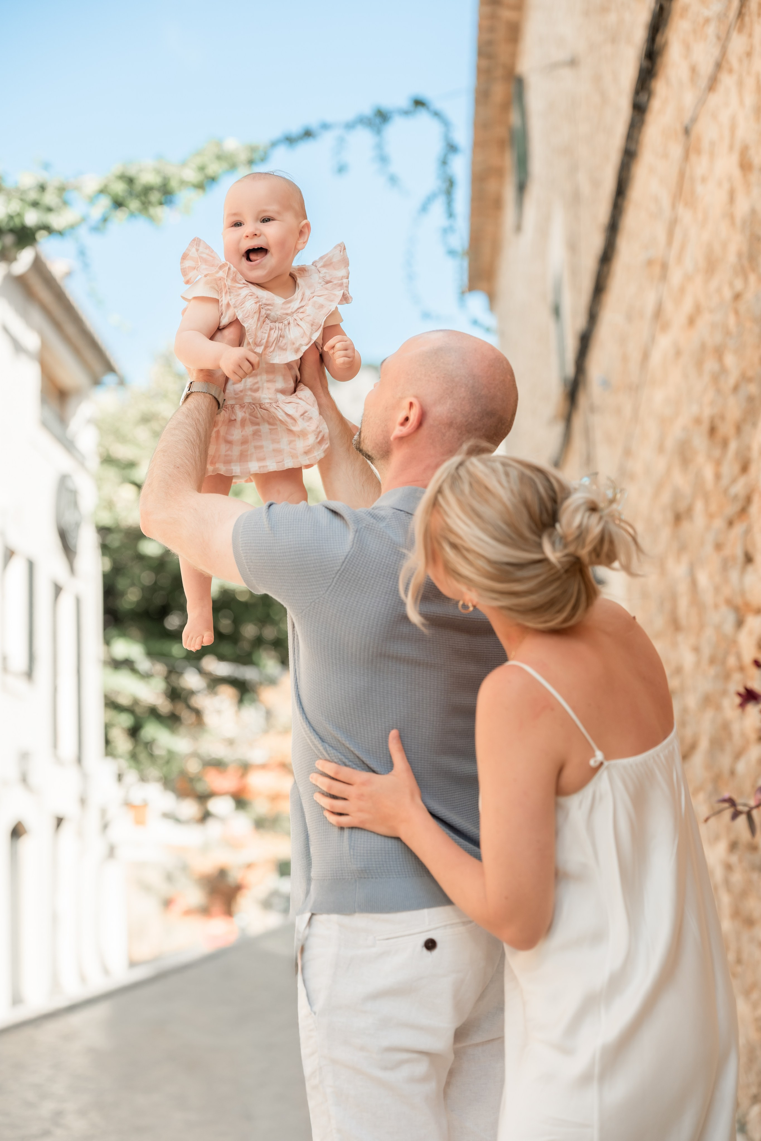 Love Story in Valdemossa. Deine Fotografin auf Mallorca für Familien und Business