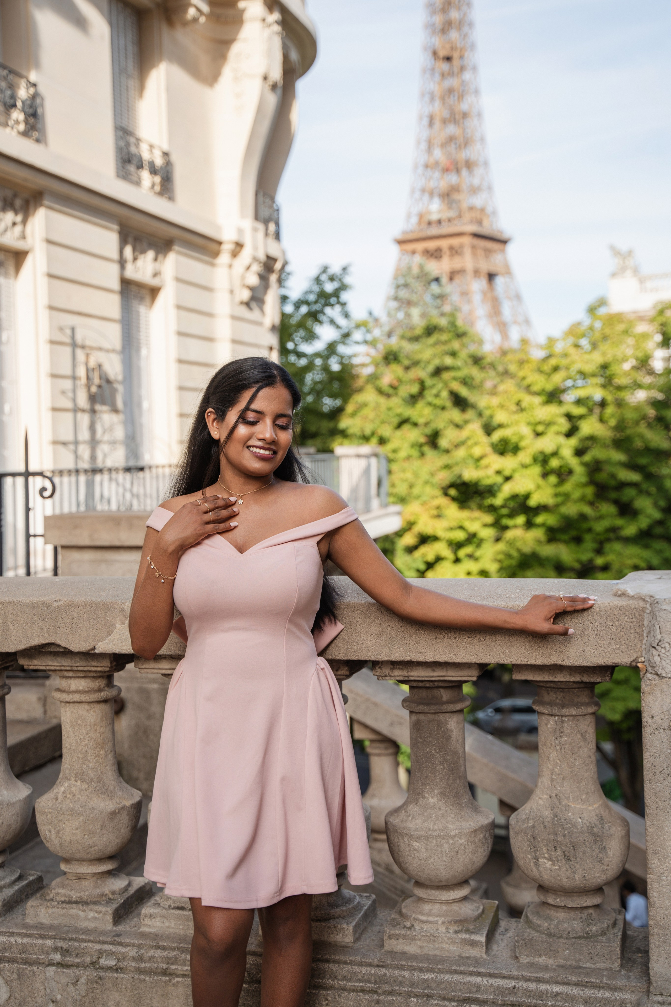 Richa (1 hour). Photographer in Paris|Solo and groups, portraits & content, couples photo-shoot in Paris at the best locations