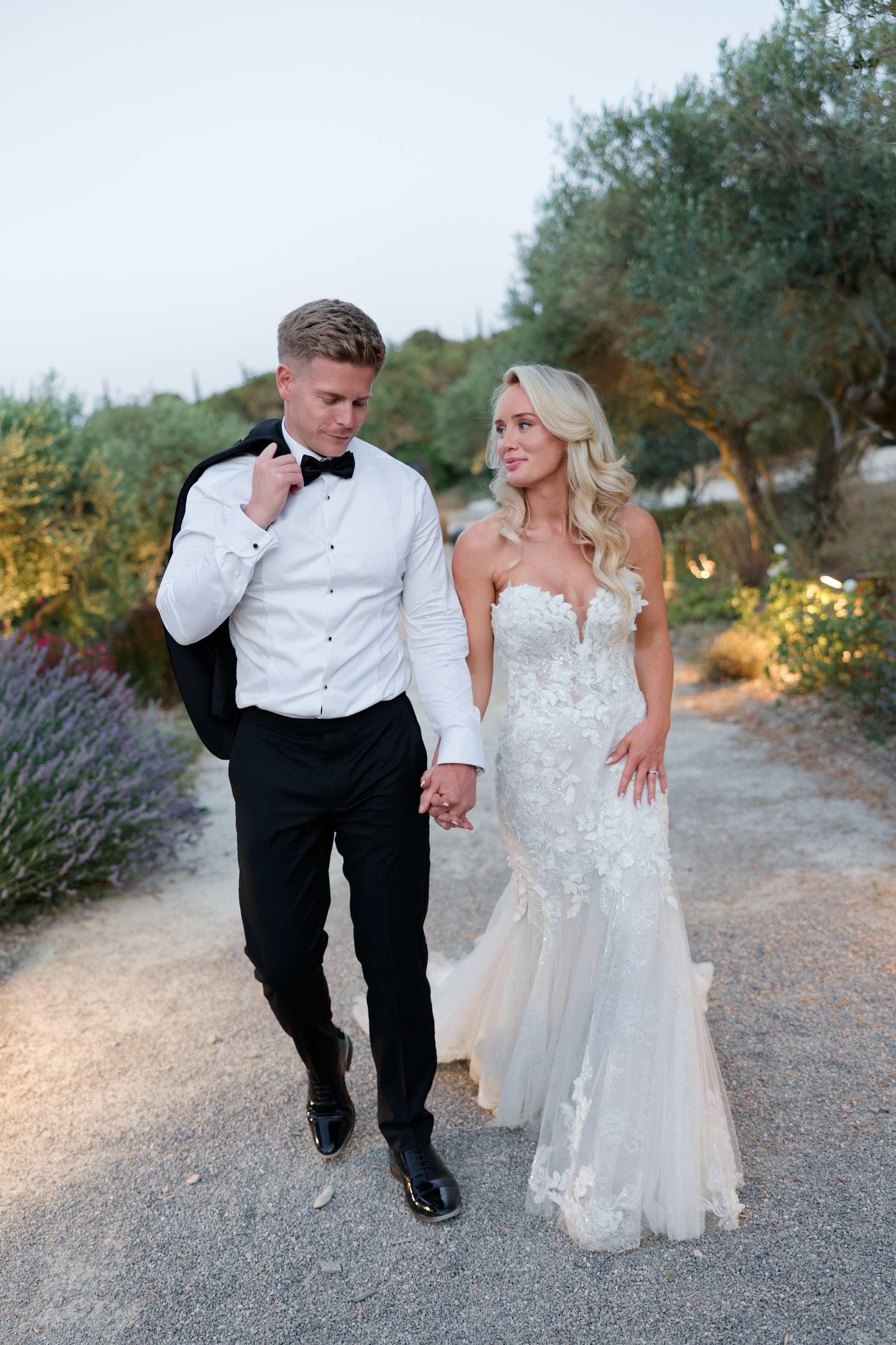 Wedding at Château L’Hospitalet in Narbonne, France. Destination Wedding Photographer — Nikita Burtsev