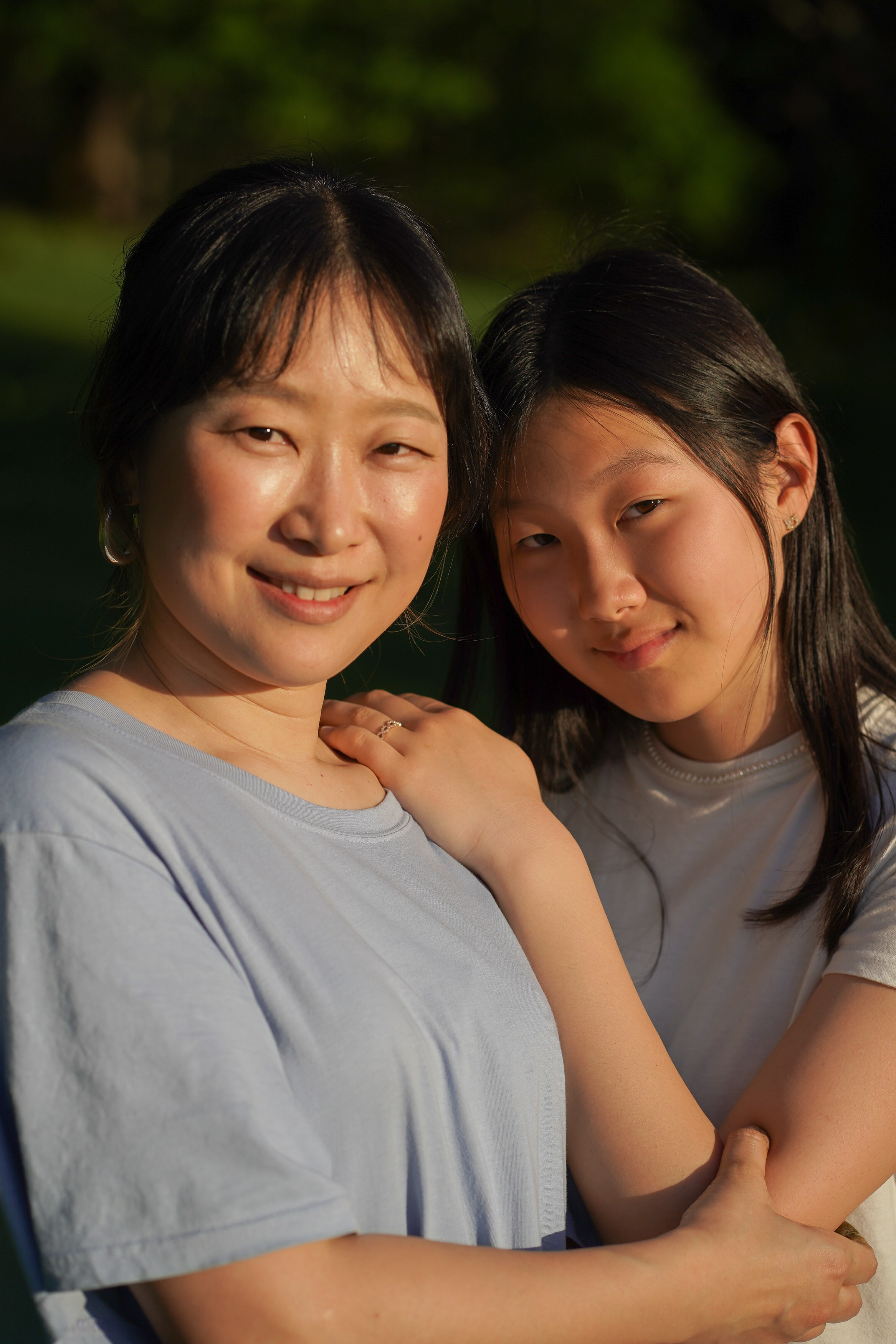 Young and her daugher