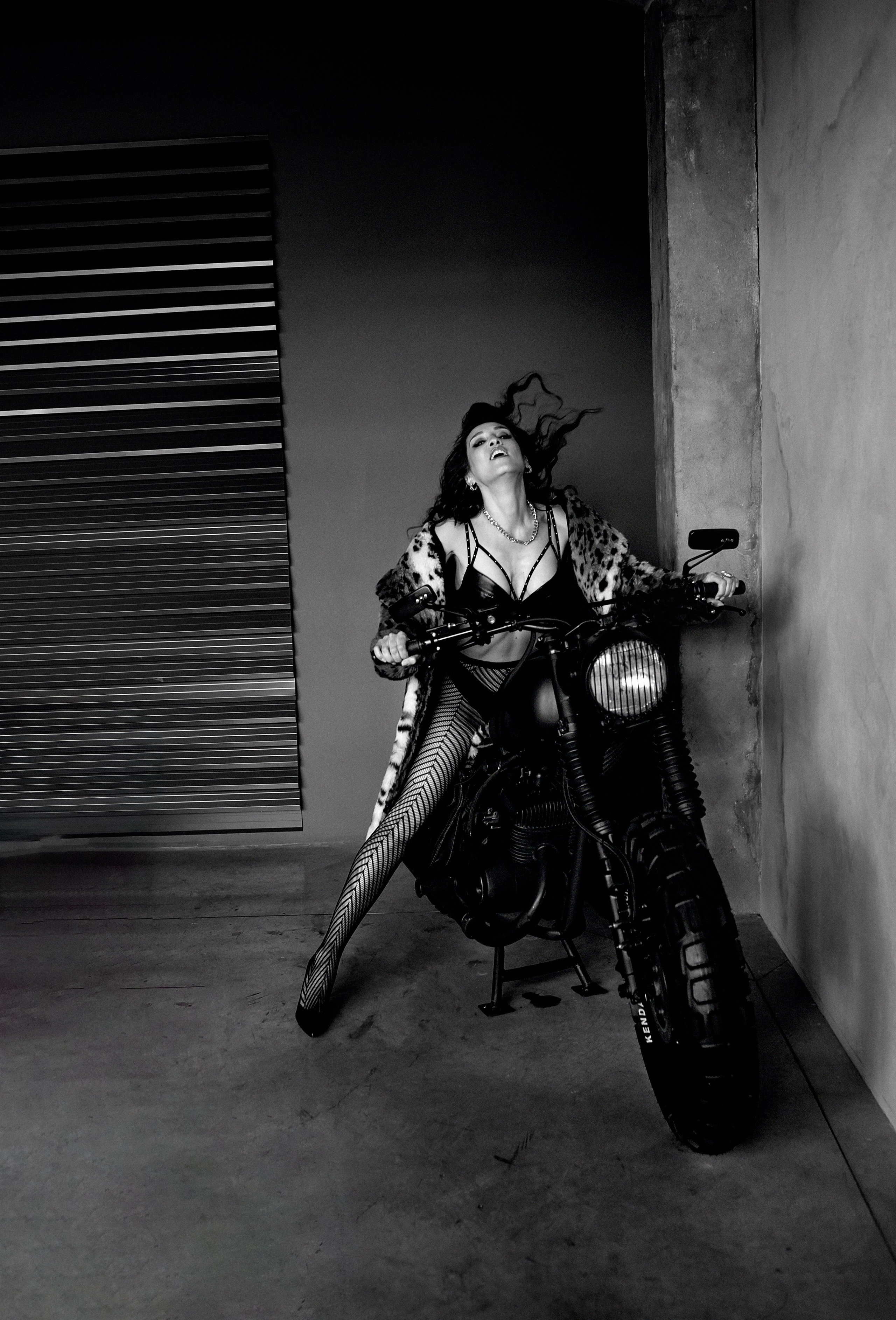 Irina Martinova. Meisha Photo