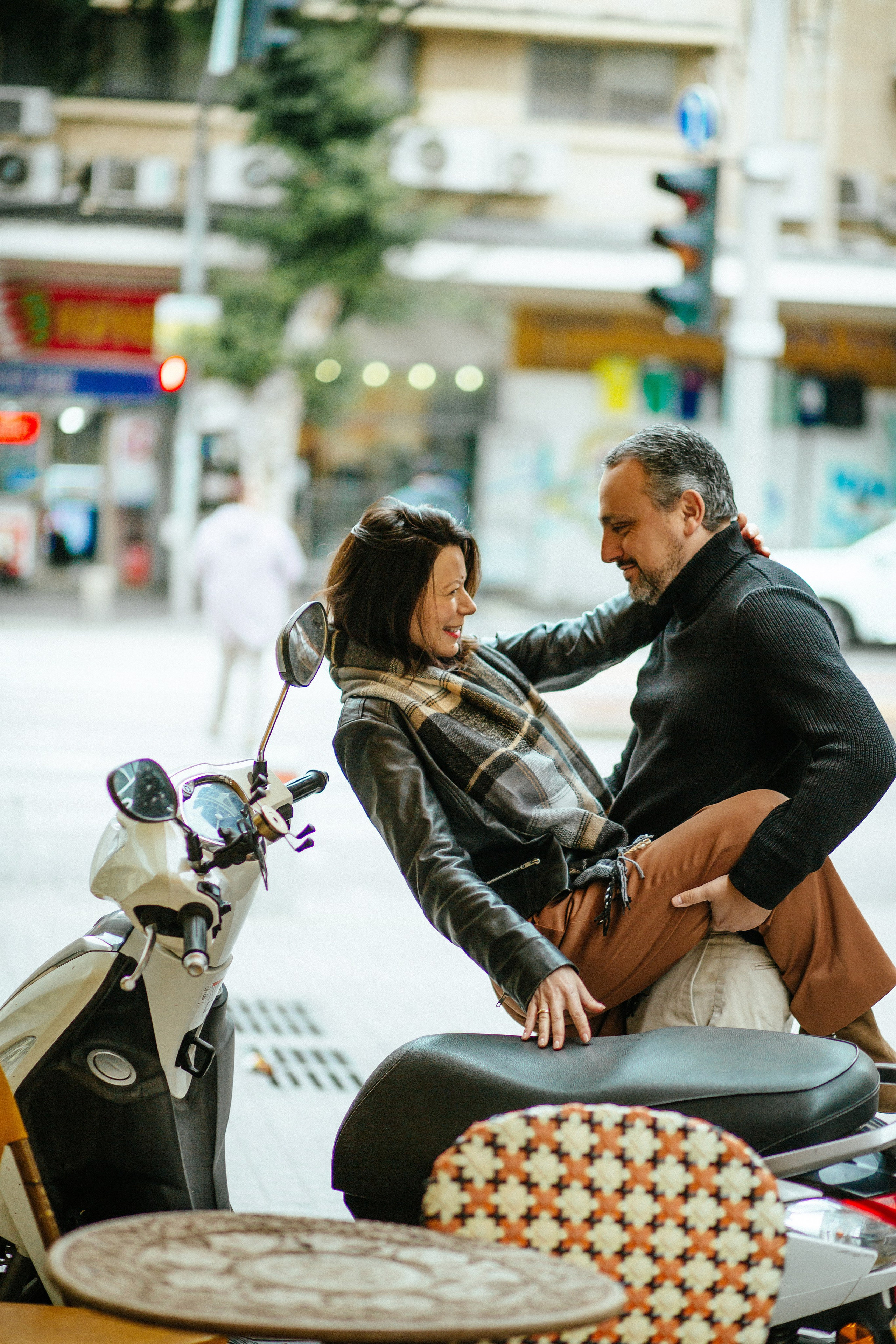 Valentines Day in Downtown Haifa. Family photographer in Israel