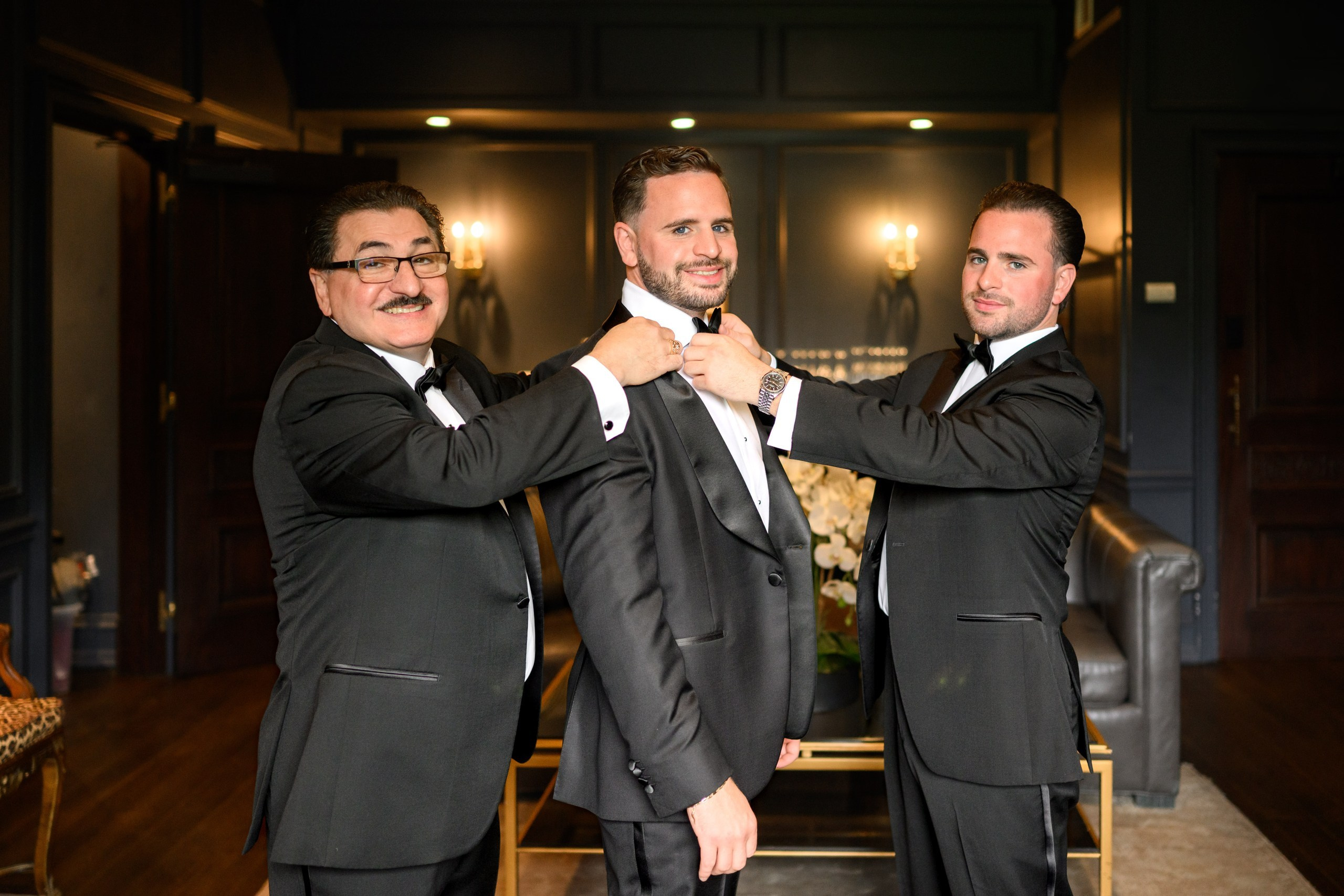 Arianeh & Michael, Park Chateau. Wedding Photo & Video