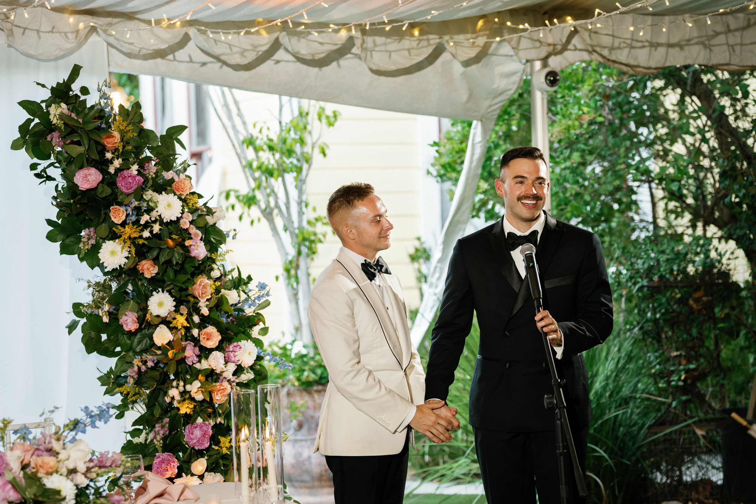LGBT wedding photographer in California. Wedding Photography & Videography Team in California, Los Angeles, San Francisco, San Diego and Travel