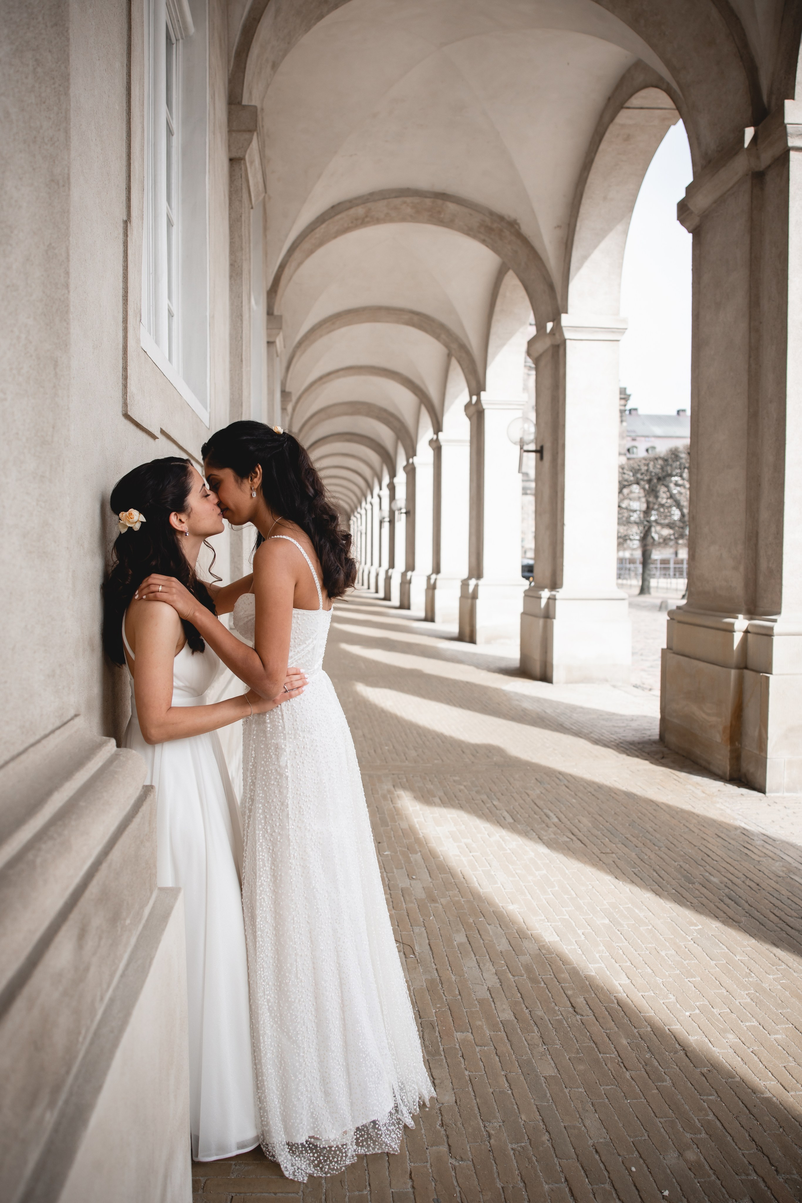 Shai & Batel. Professional wedding photographer in Copenhagen, Denmark — Julia Byron