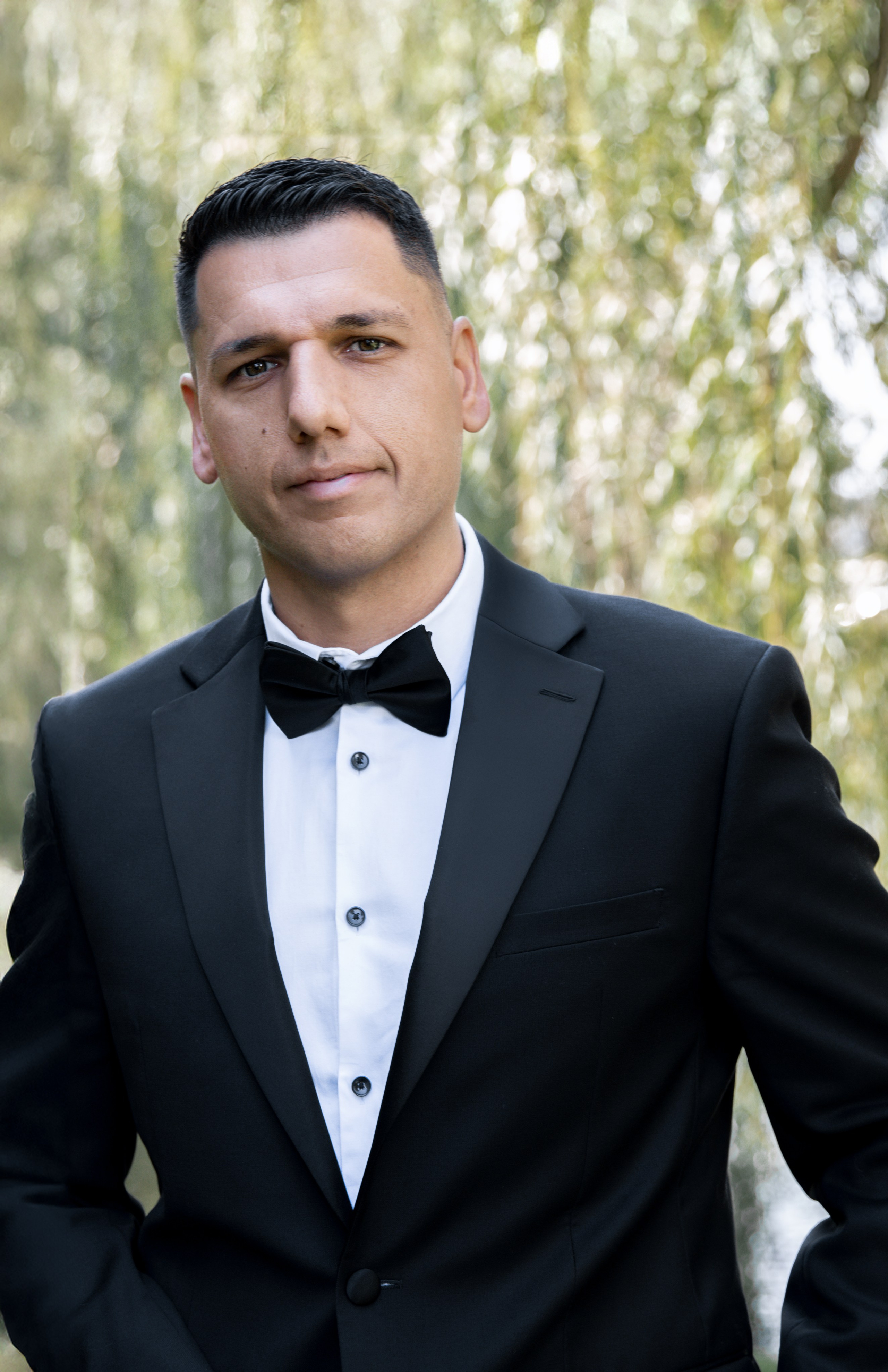 Jonathan and Marianne. Family and Wedding photographer