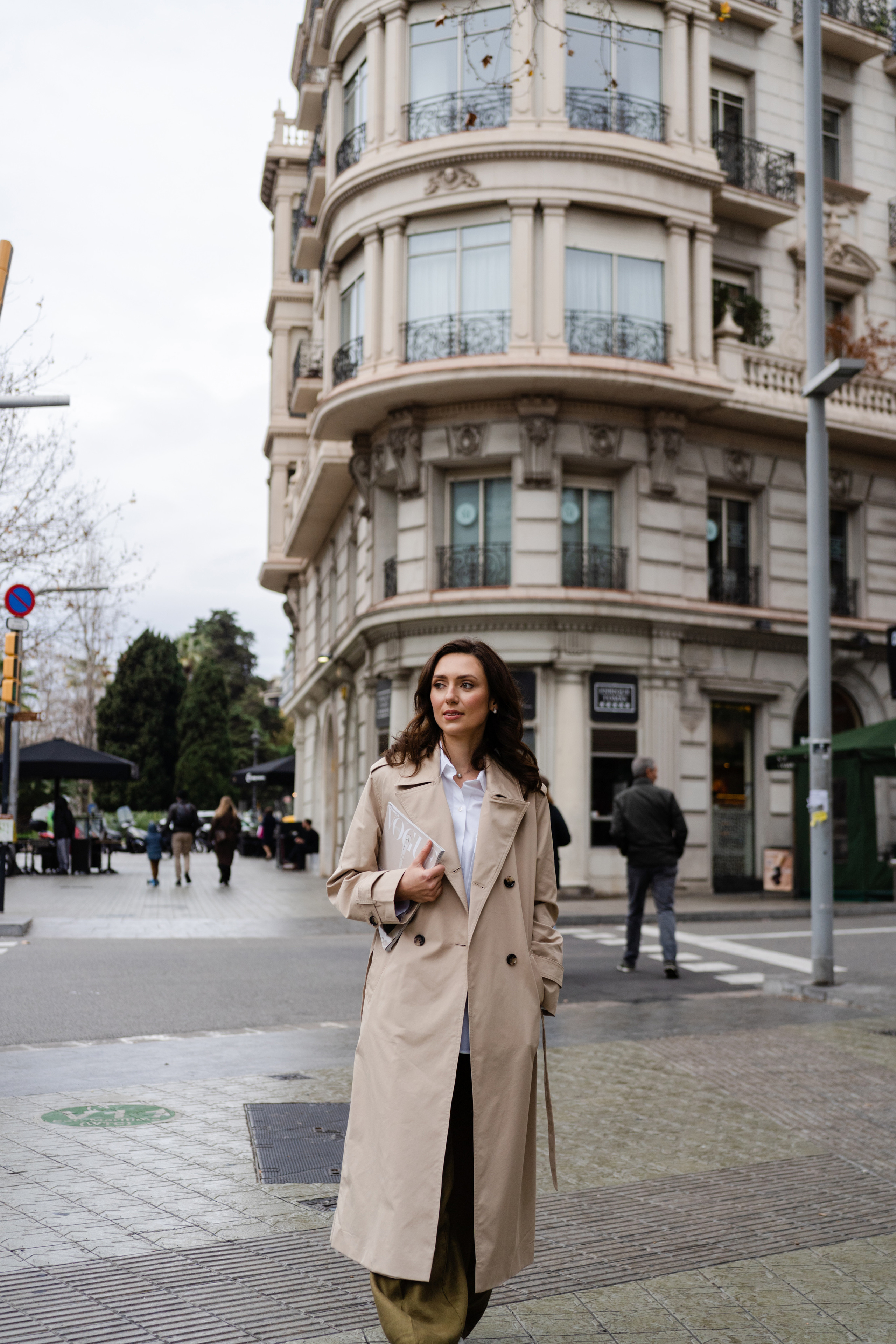 Brand Photoshoot for guide Karina in Barcelona. Photographer Kristina Dorina