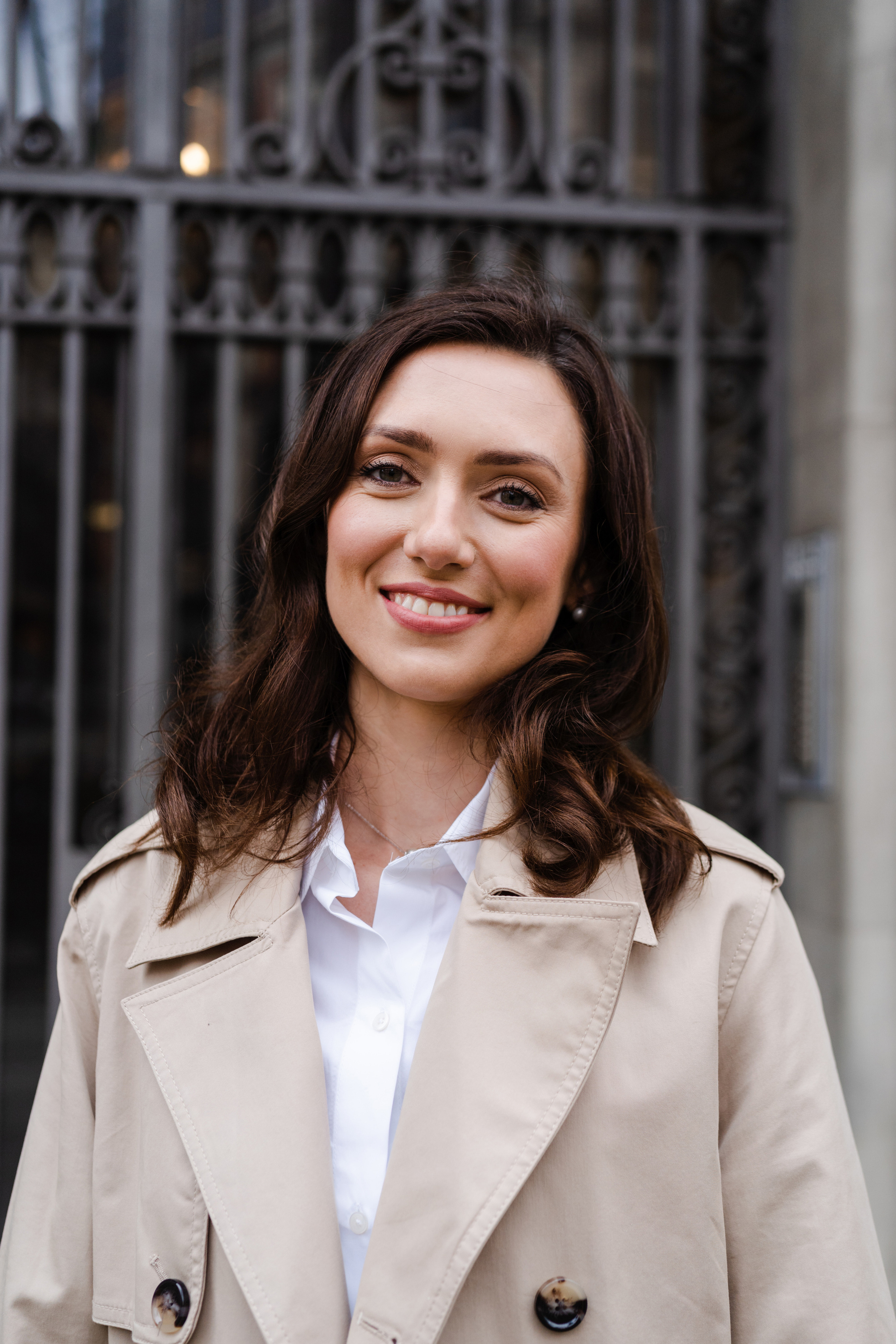 Brand Photoshoot for guide Karina in Barcelona. Photographer Kristina Dorina