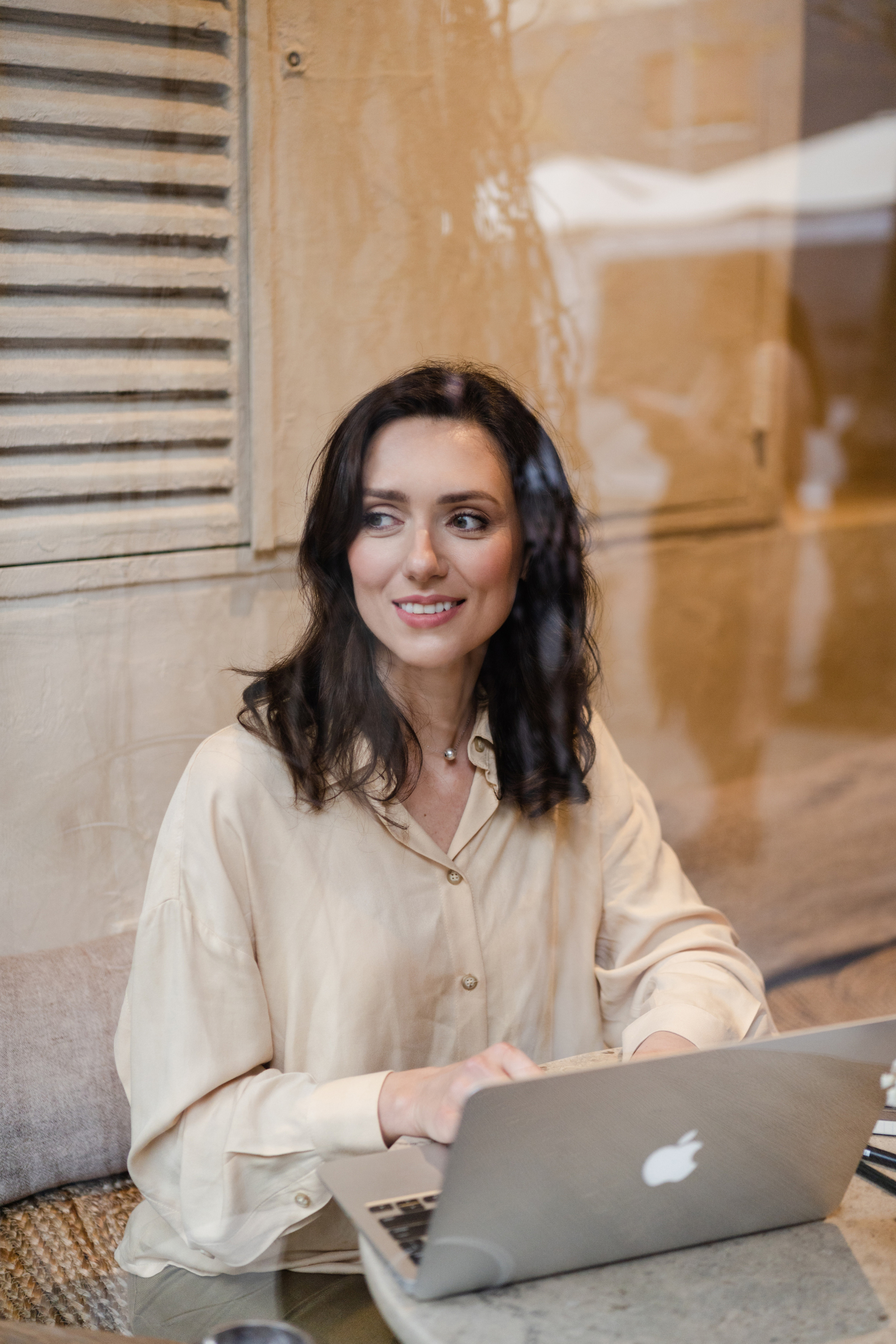 Brand Photoshoot for guide Karina in Barcelona. Photographer Kristina Dorina