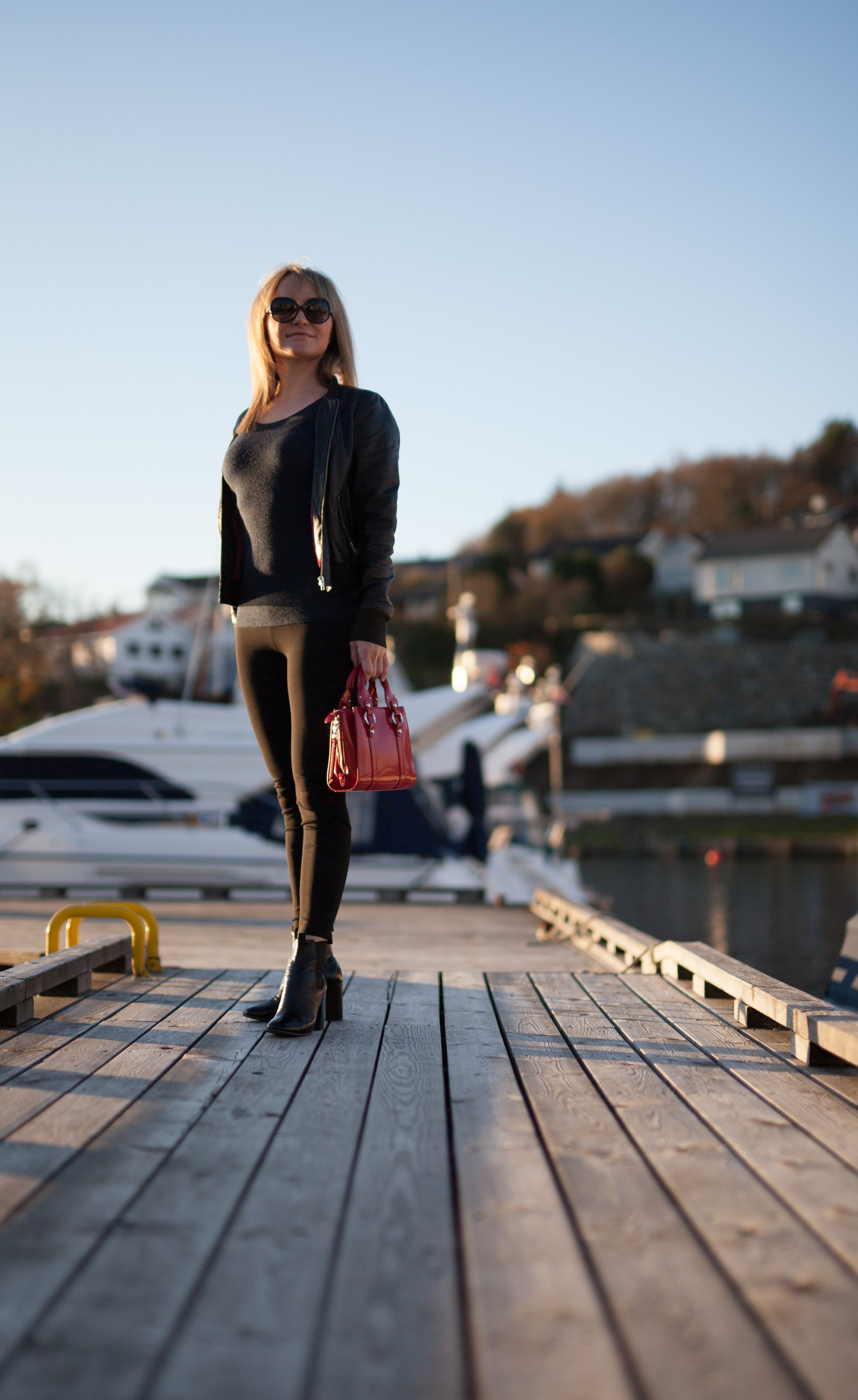 Autumn pears. Family and real state photographer in Haugesund Dina Vikra