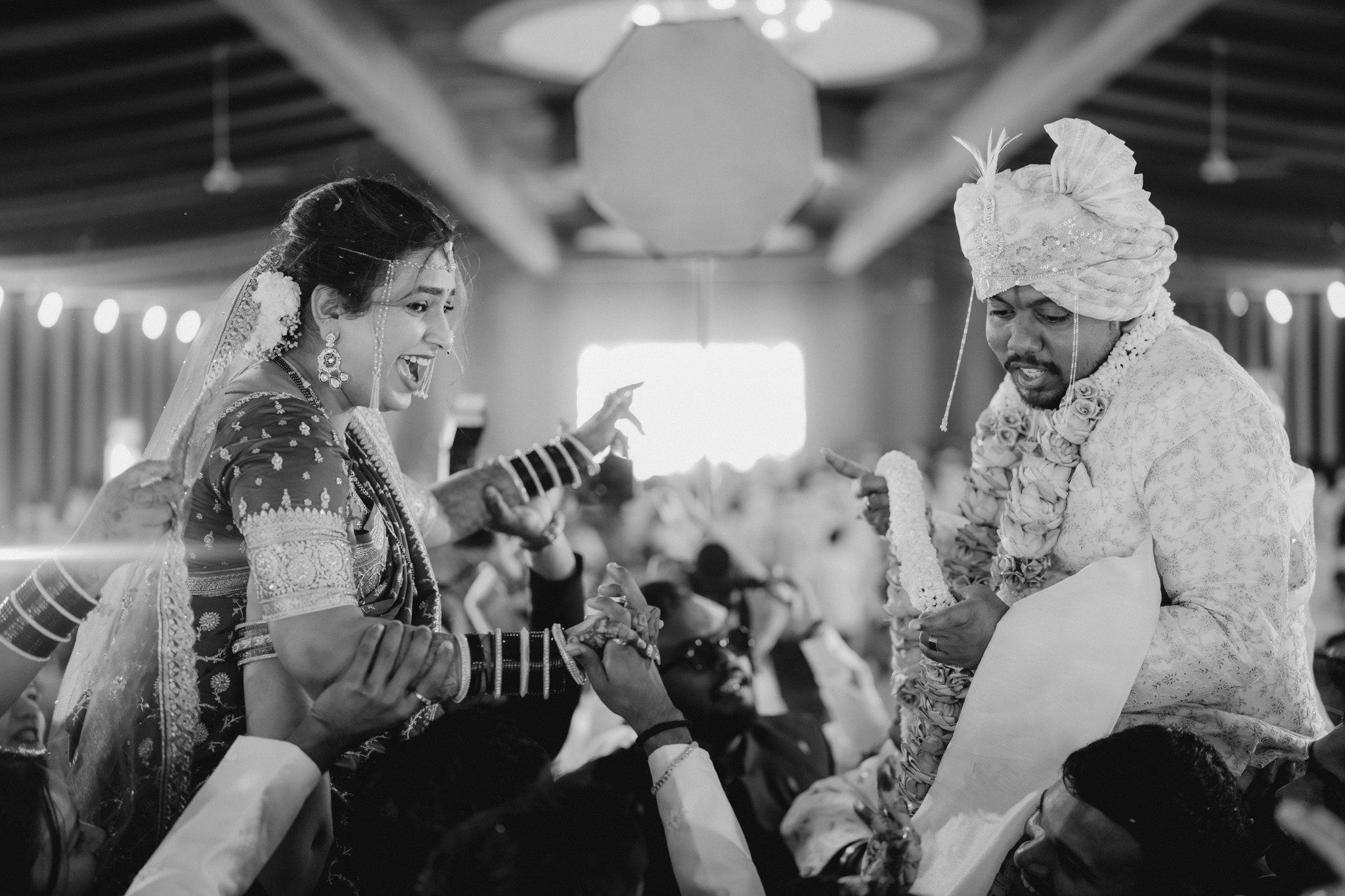Mayuresh & Harshala. Promise in Pixels — Candid Wedding Photographer & Cinematographer in Mumbai, India