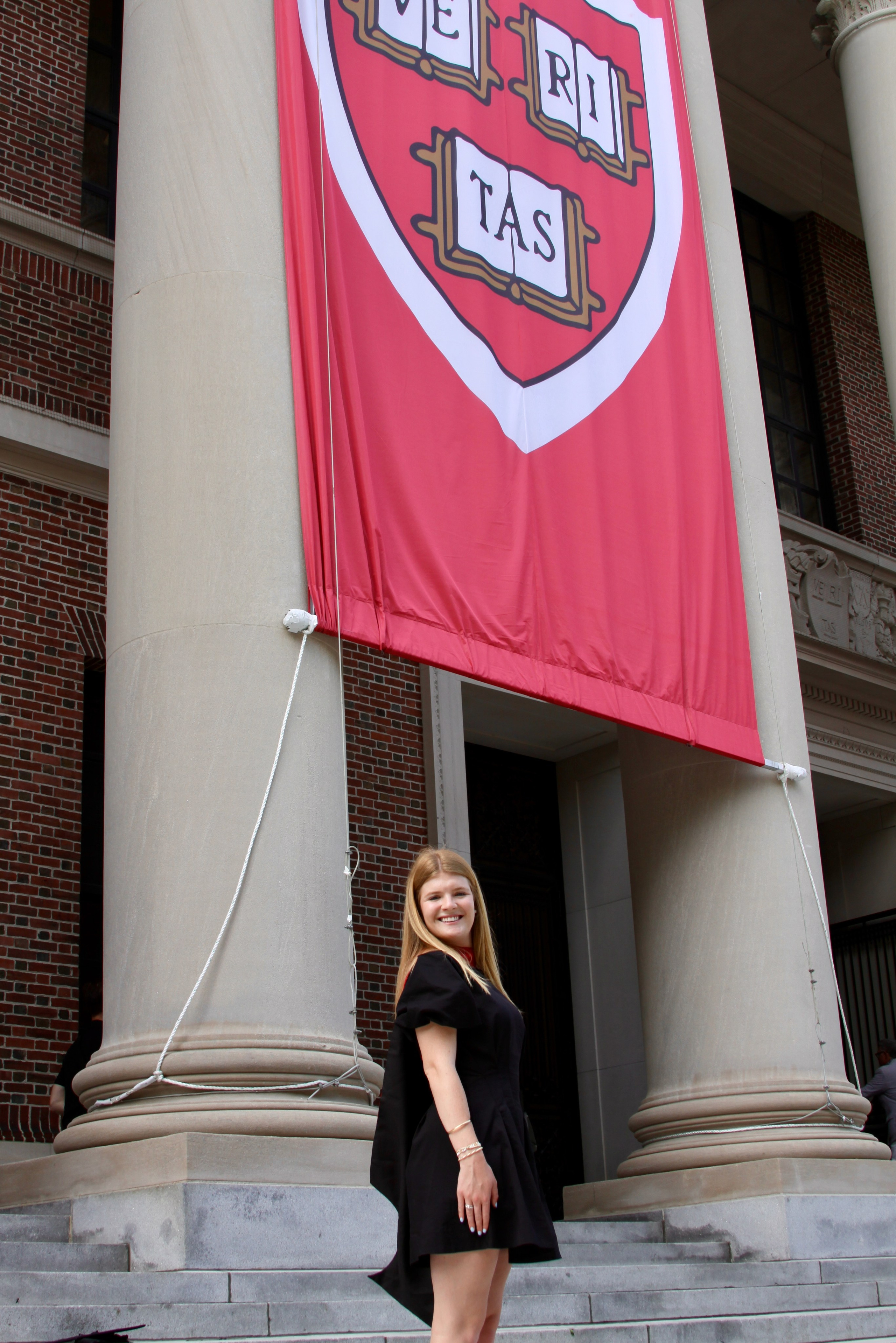 Masters graduation with Talia (group shoot). Kelly Sang, graduation and portrait photographer in Boston