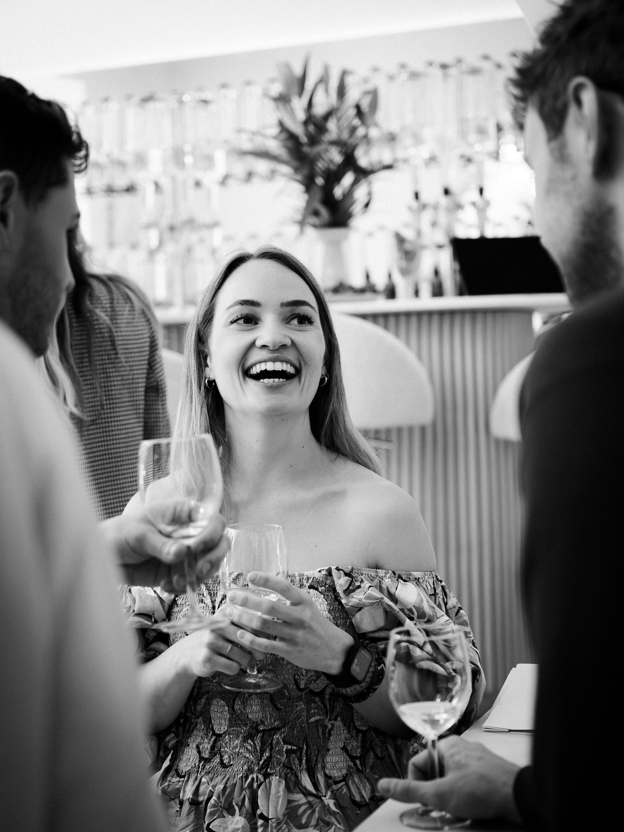 Perfume Bar opening. Portrait Lifestyle Photographer in Munich — Polina Cherkasova