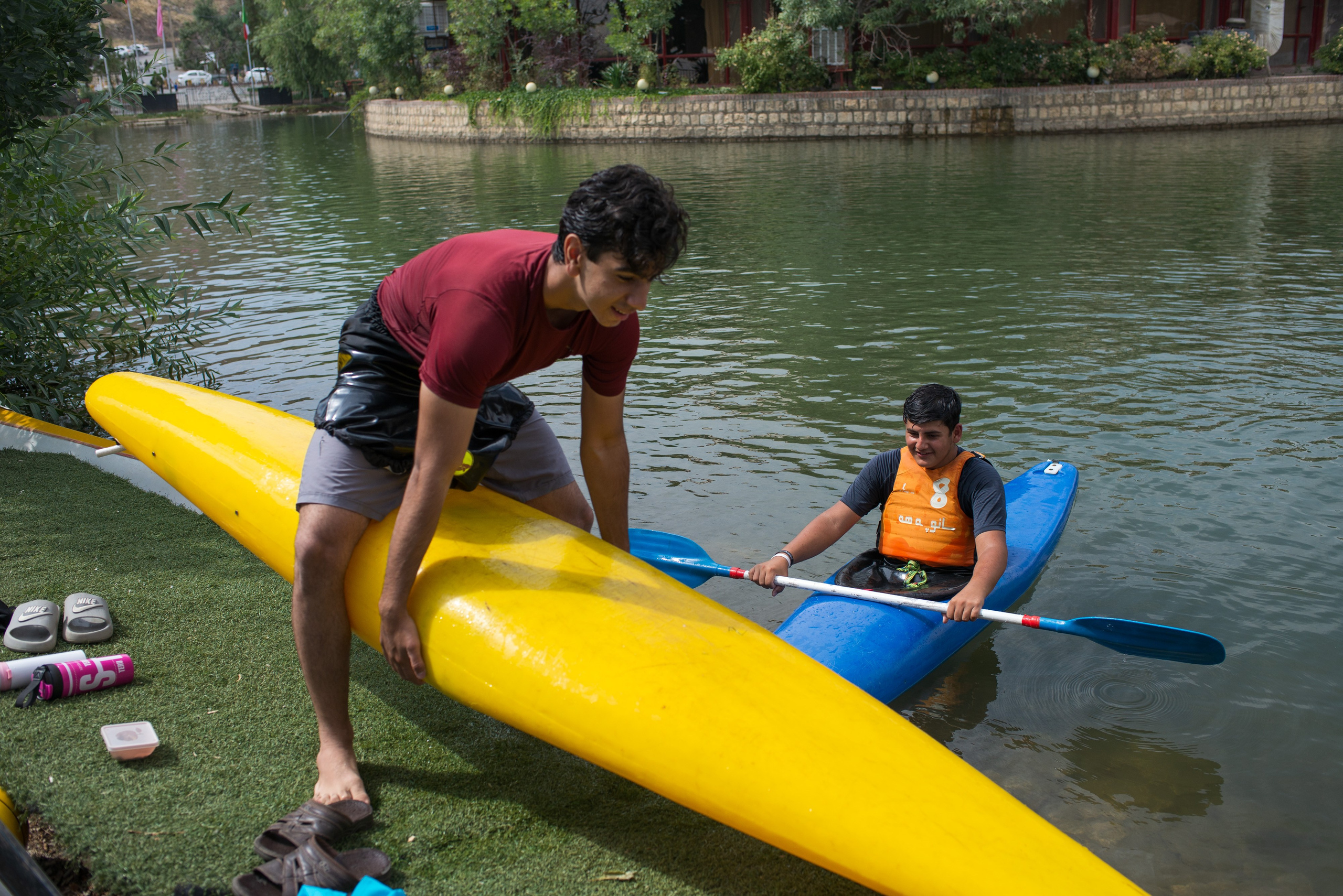 Mahyar is a member of the canoe polo team. Because the number of players is not enough to form a men’s team in Hamadan, he competes for teams from other cities while continuing to train in Hamadan.
