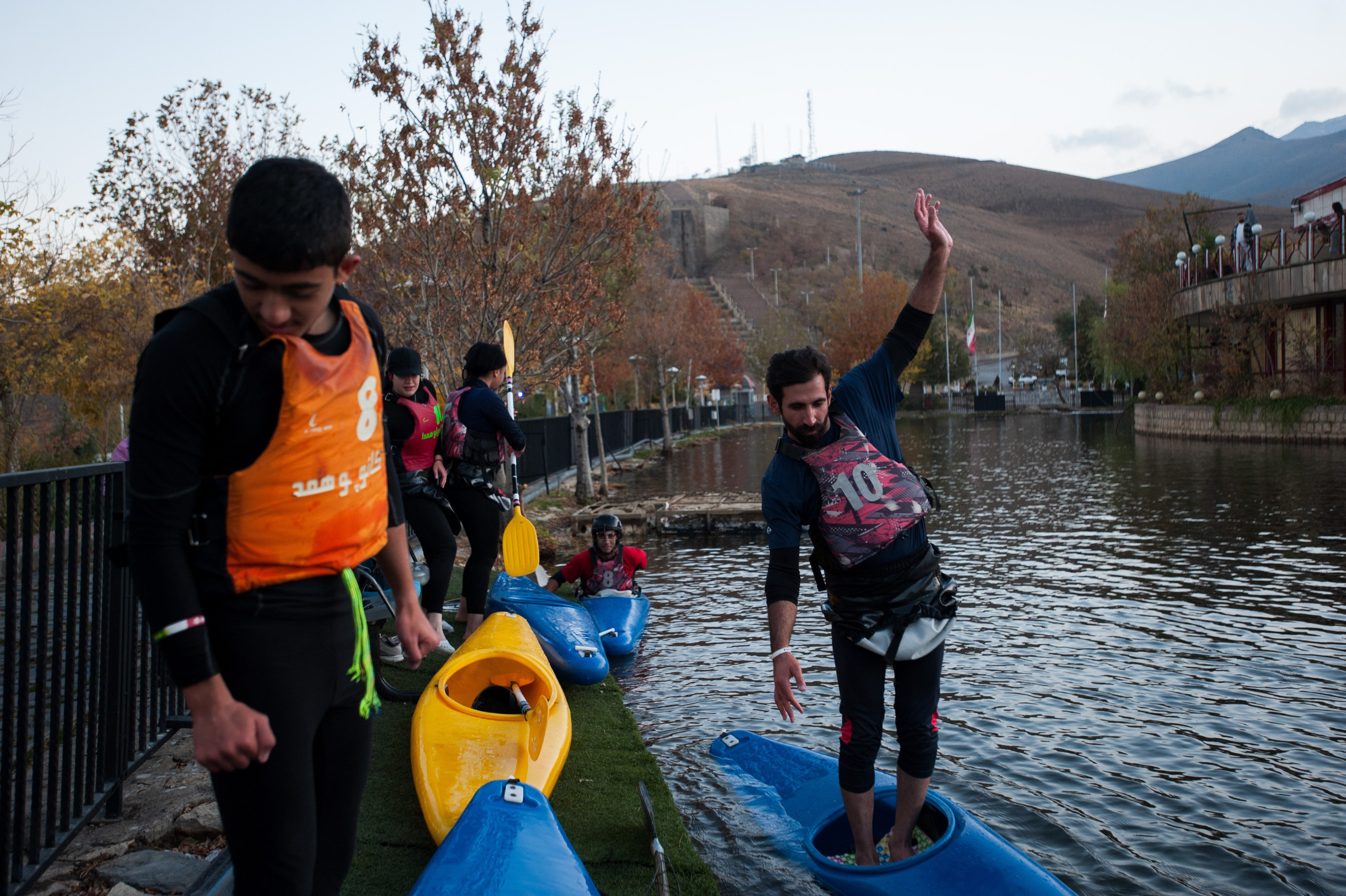 Staying Afloat. Sajjad Vesagh