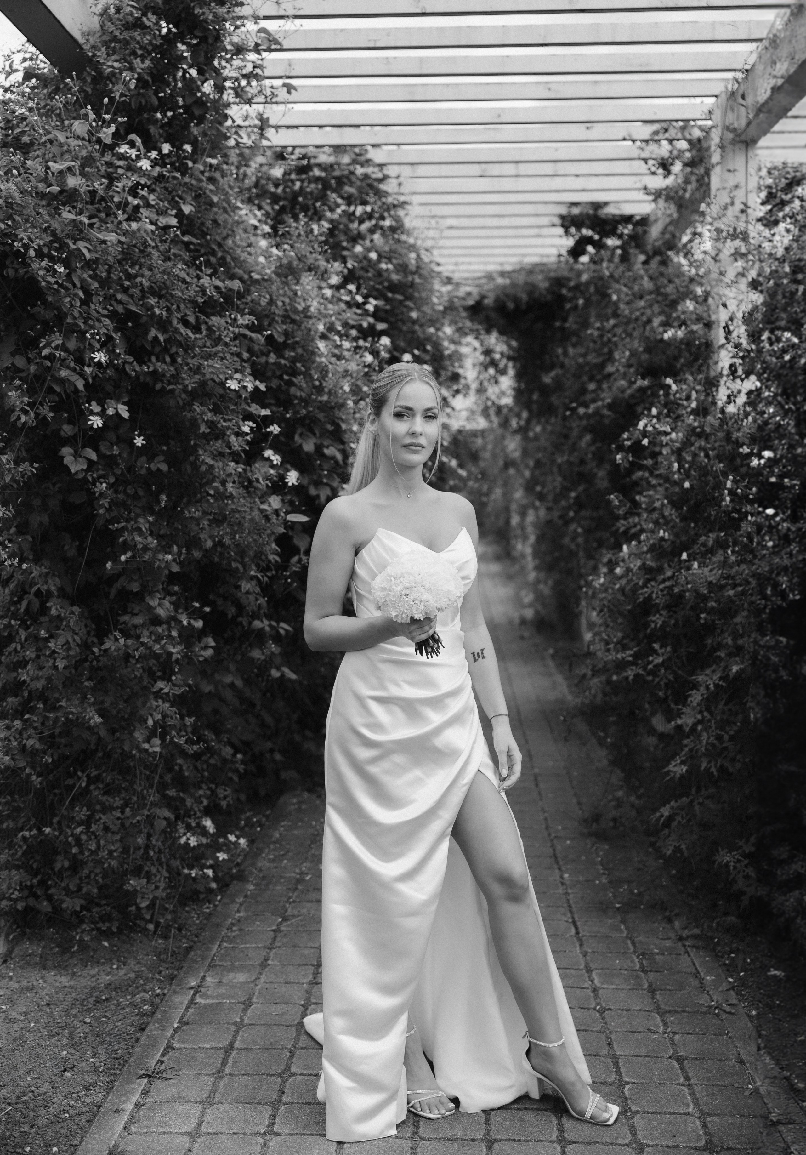 Ieva ir Martynas | Vestuvės Kauno botanikos sode. Vestuvių ir šeimų fotografė Lena Bondarenko / belove photo