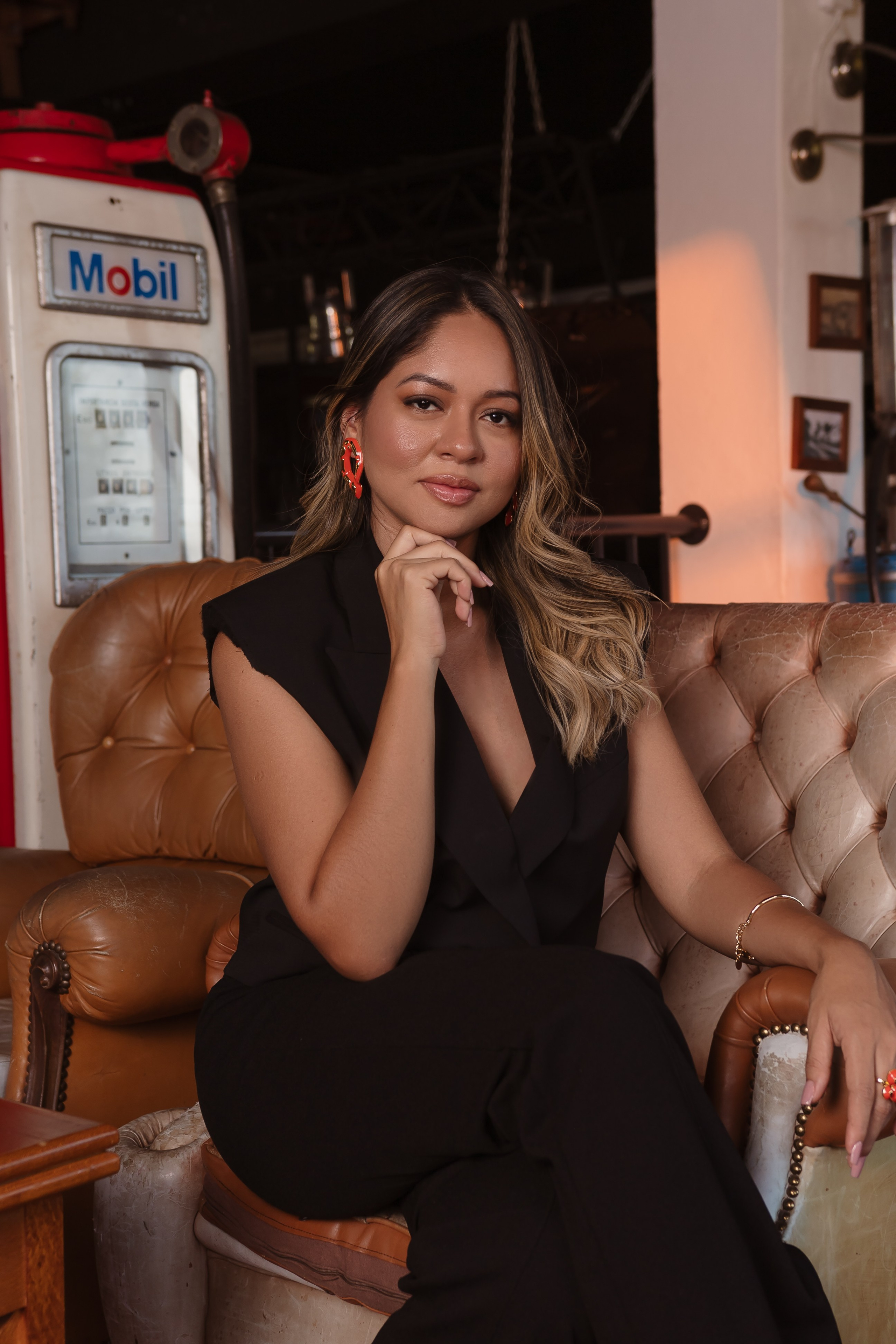 CORPORATE. ESTUDIO DOZE