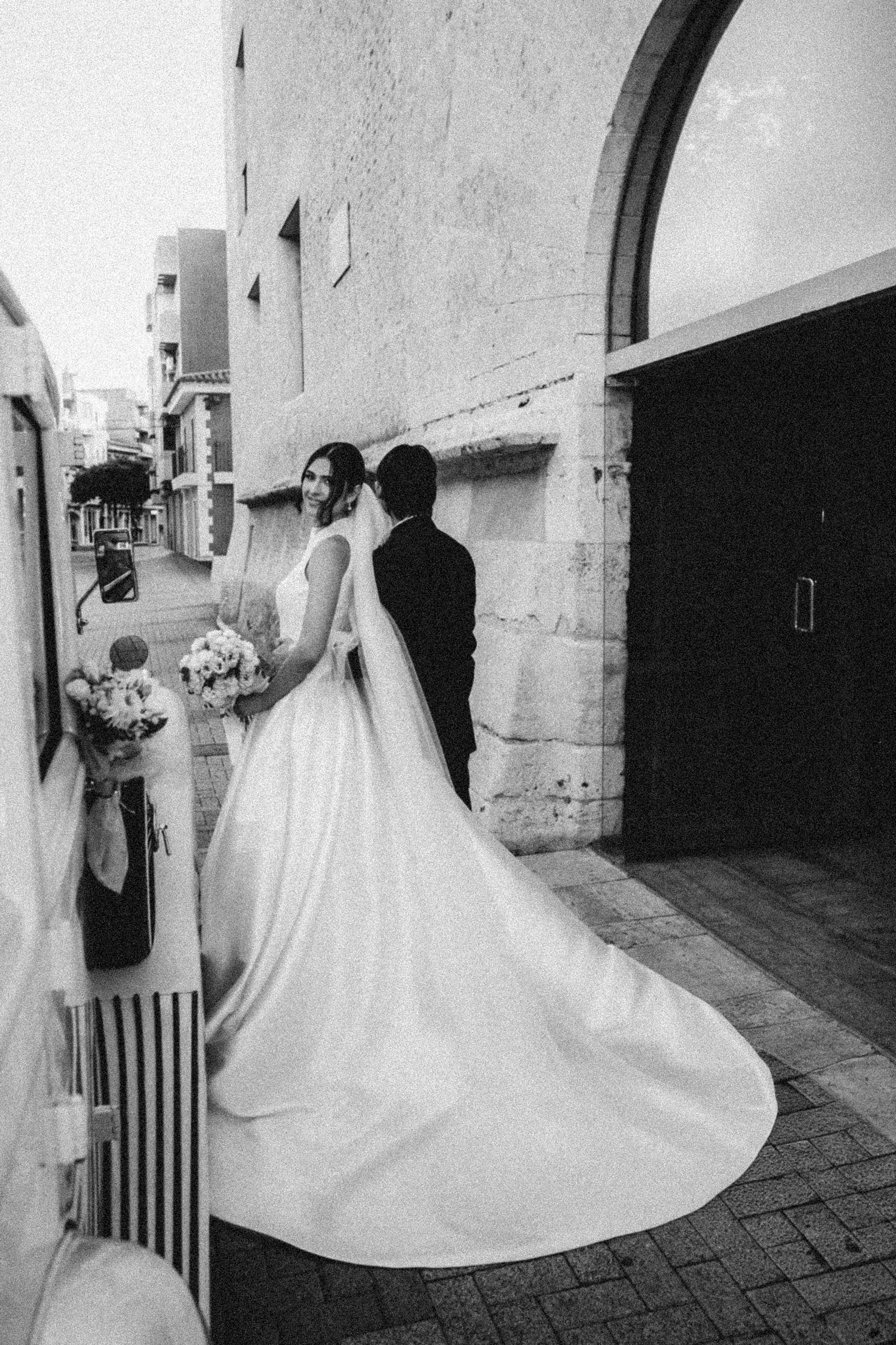 Fotografía de Bodas Elegante por Julia Gnatenko | Bodas de Destino en Valencia, Alicante, Barcelona. Julia Gnatenko — Fotógrafa en Valencia, Alicante, Barcelona, España y Europa