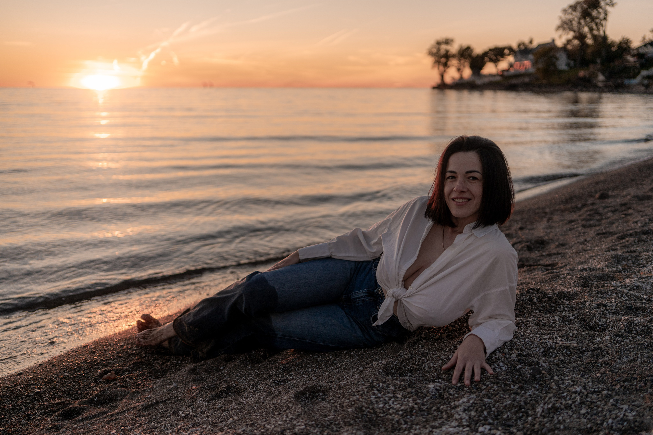 Individual portrait session in Windsor, Ontario, focused on capturing authentic, live moments and lifestyle photos with a fresh, creative perspective.