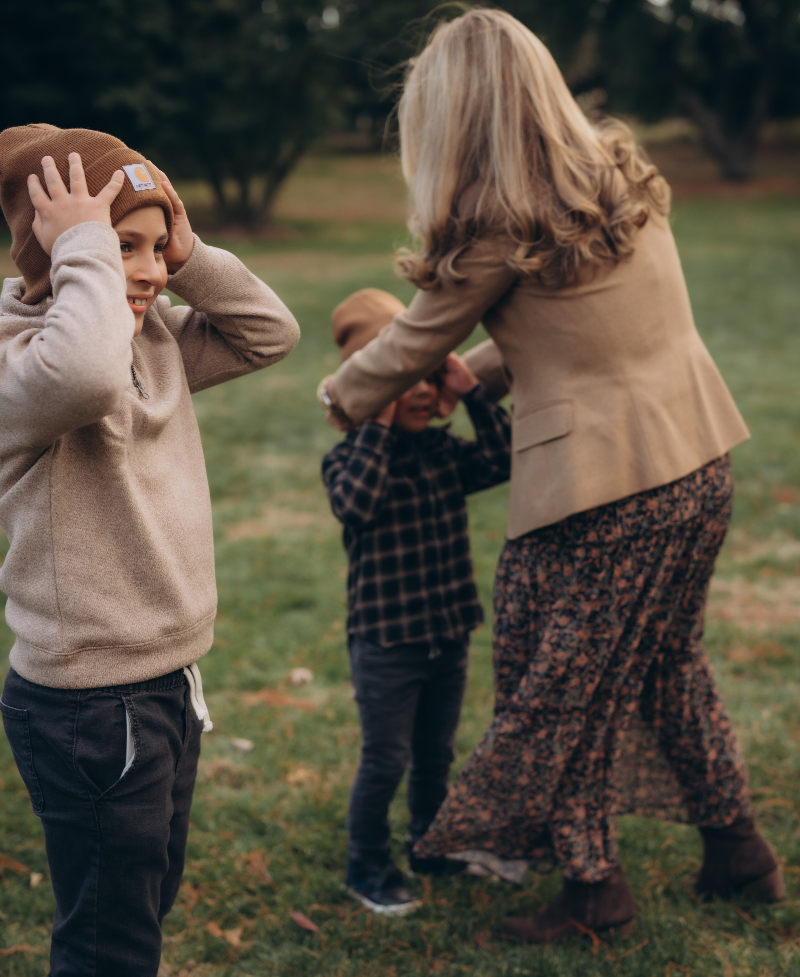 Family sessions (in home/outdoor). Lifestyle Family Photographer in Pennsylvania