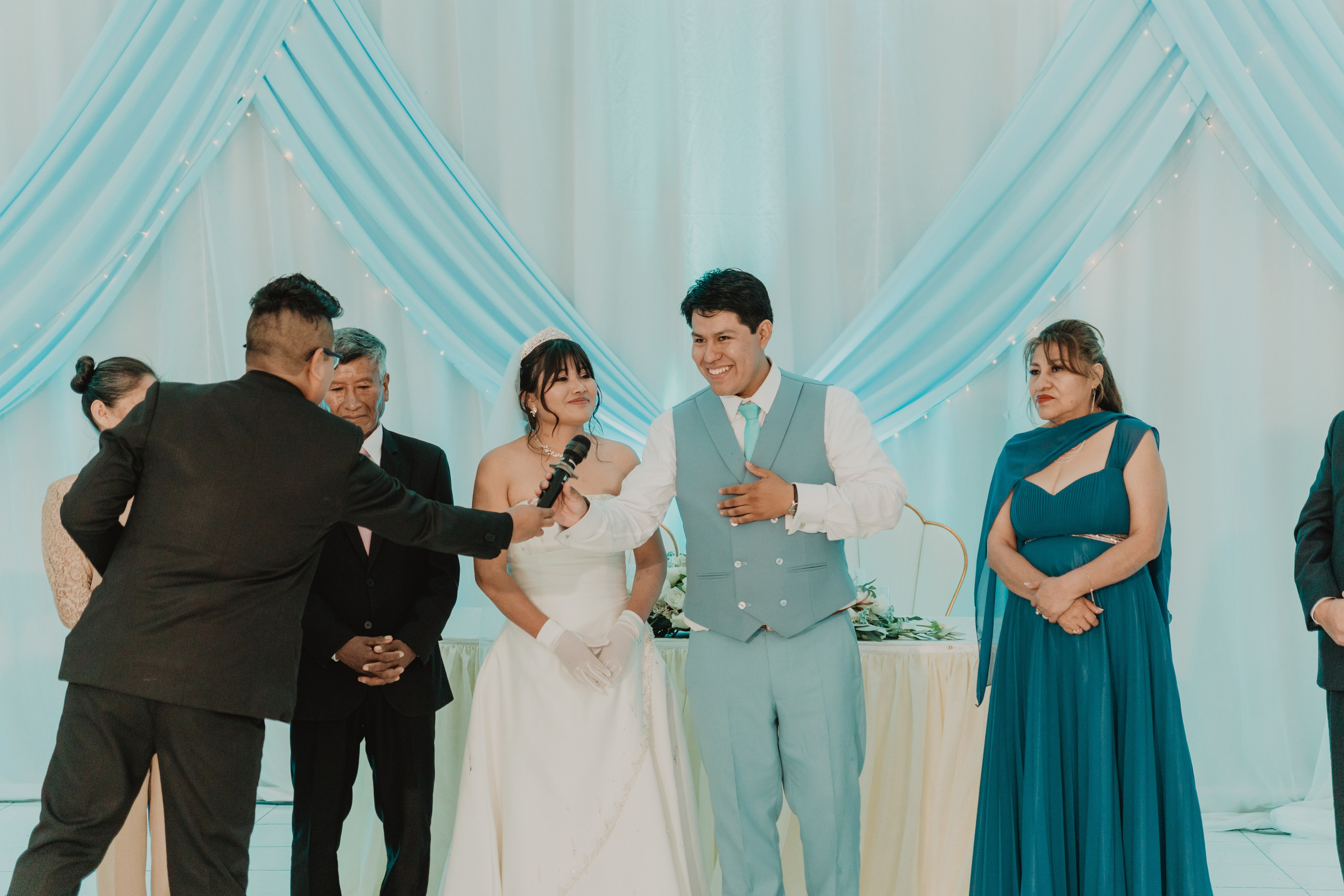 STEISY + EMMANUEL | BODA RELIGIOSA. Studio KVTA | Fotografía y Video de Bodas en Arequipa