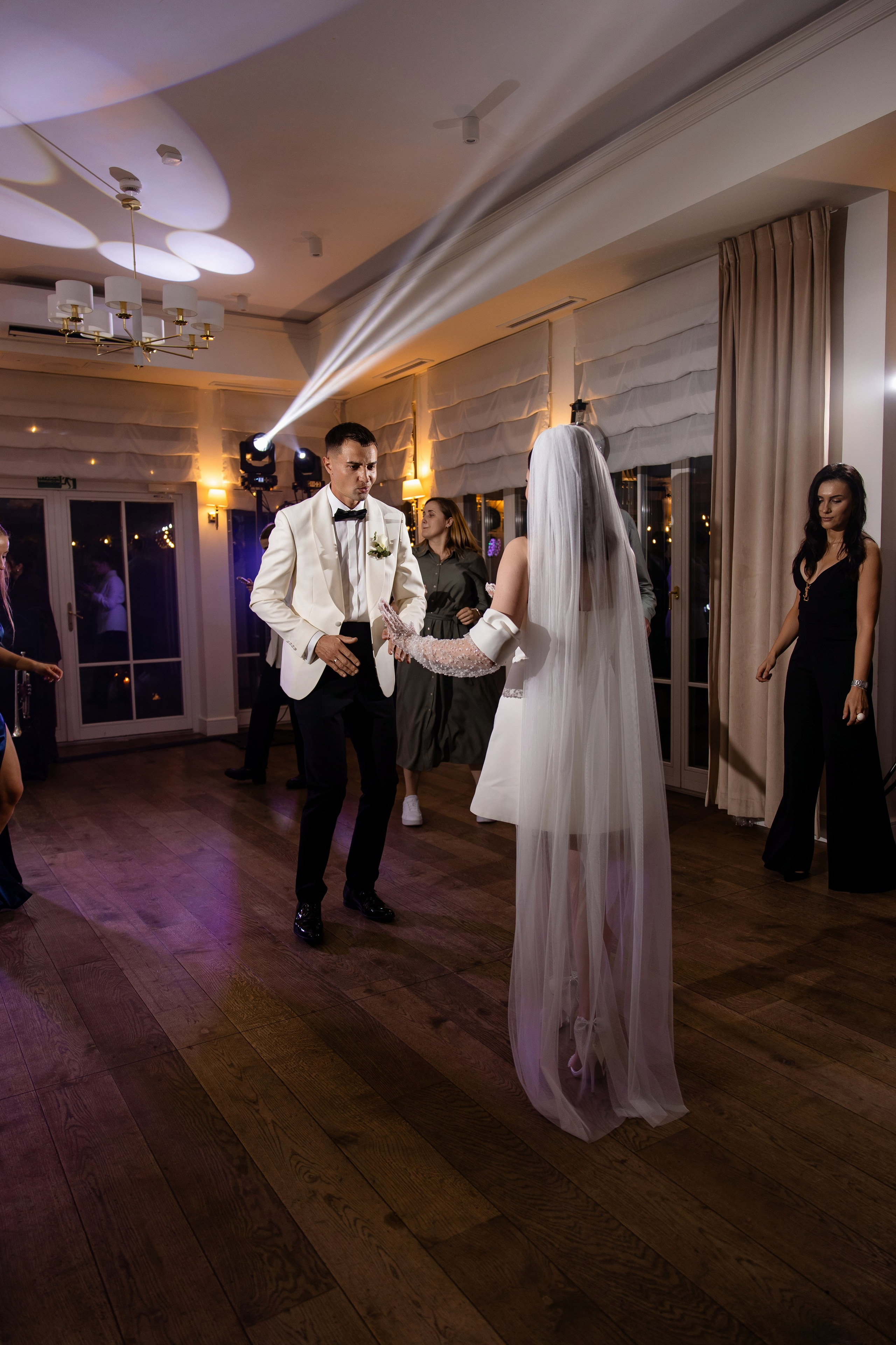 Василь + Іванна. Весільний, сімейний фотограф Варшава