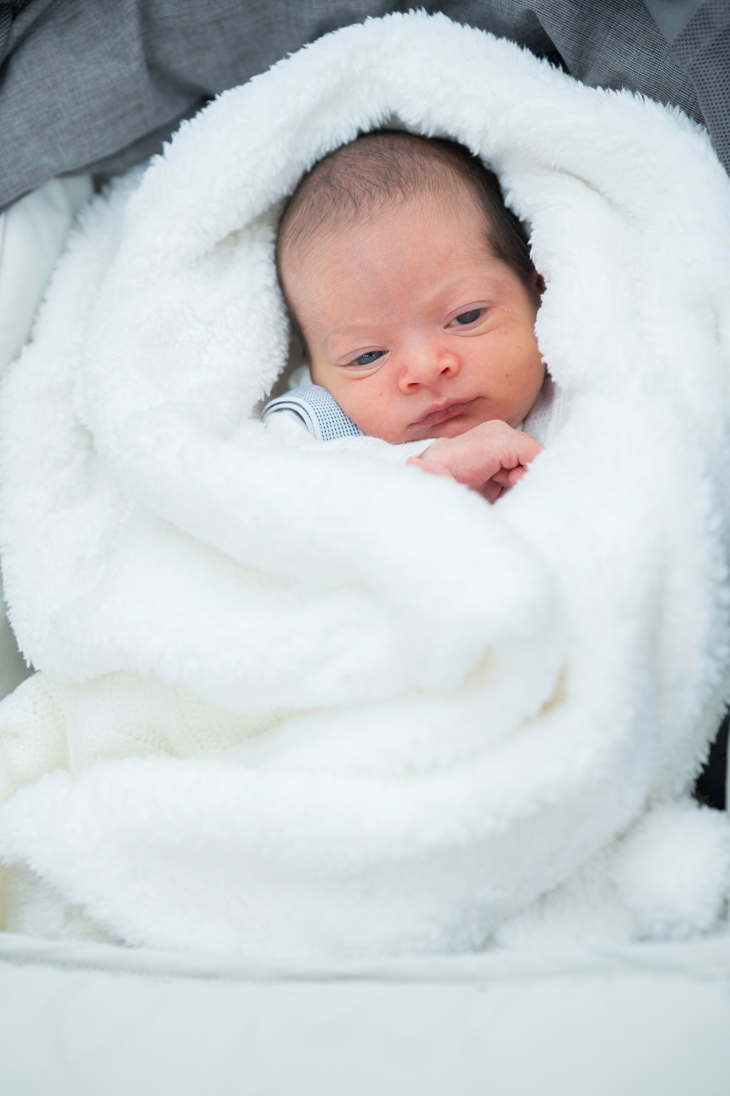 הברית של יוסף וחנה. יוסף מזרחי צילום חתונה, ברית וזוגיות. צלם מקצועי שאוהב להוציא אתכם הכי יפים ברגעים הכי מרגשים