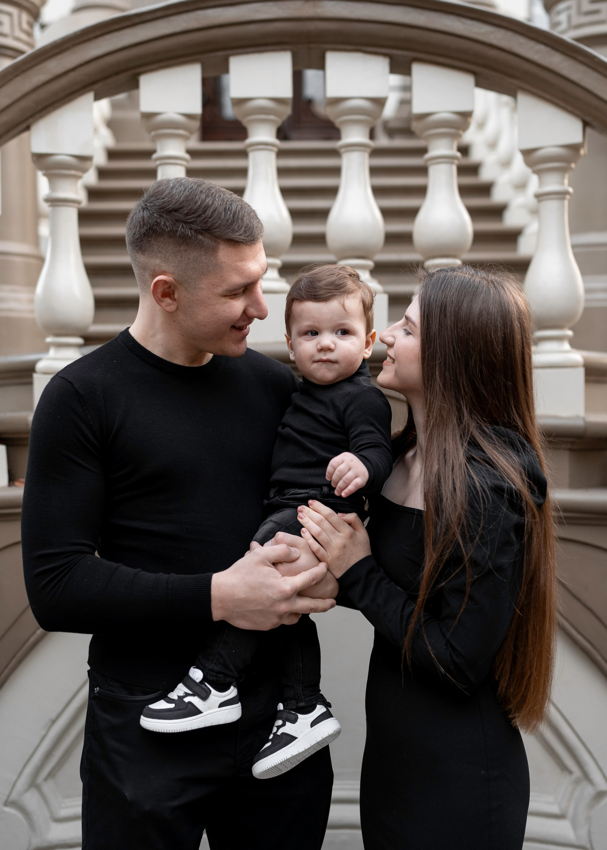 Artem, Nadia & Elisha. Family photographer in Sacramento | Sofia Pavenko