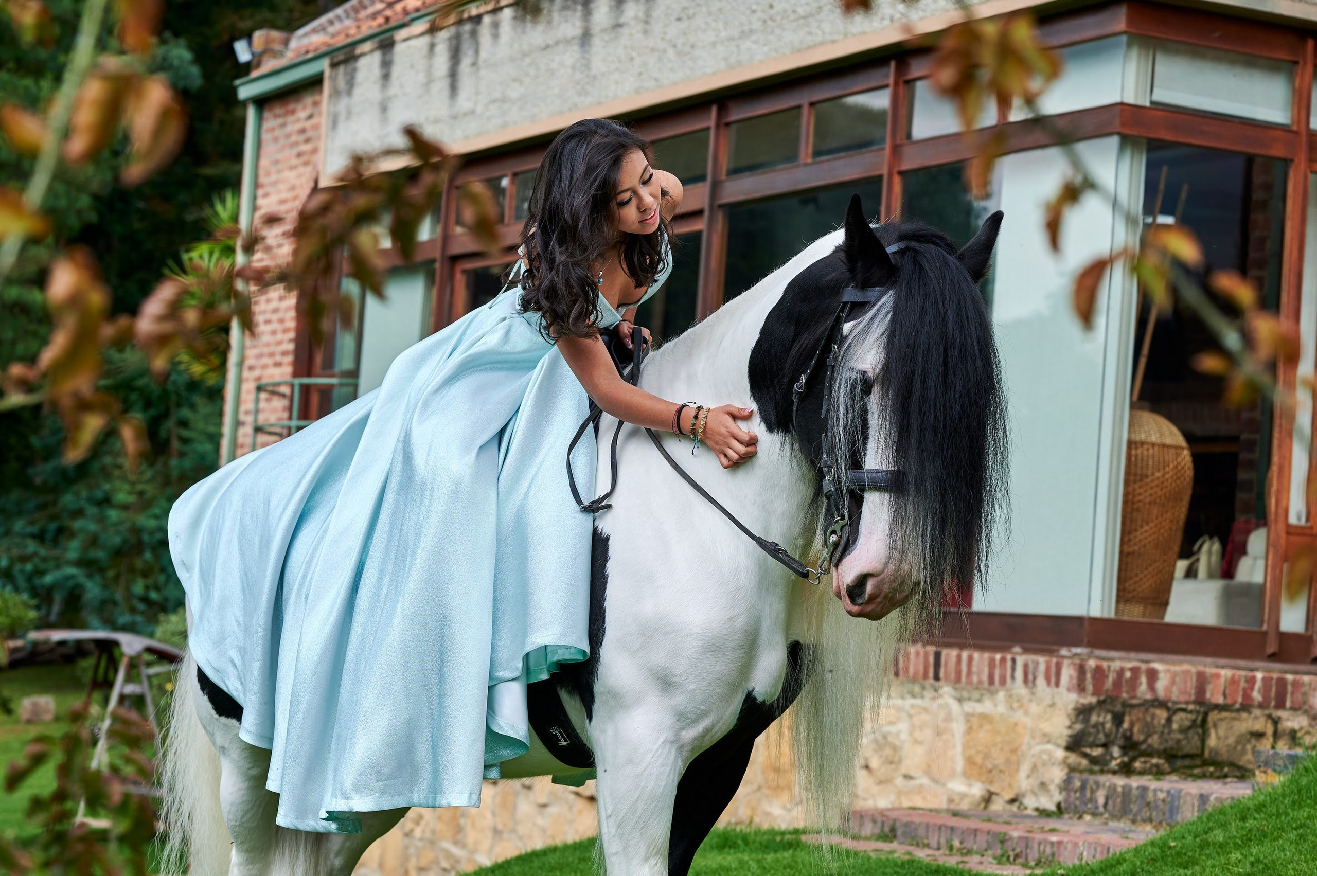 Mis 15 | Sesiones de Fotografía Modernas. Wedding Photography & Videography by ZZ Hendrick | Capturing Your Love Story in Colombia & USA