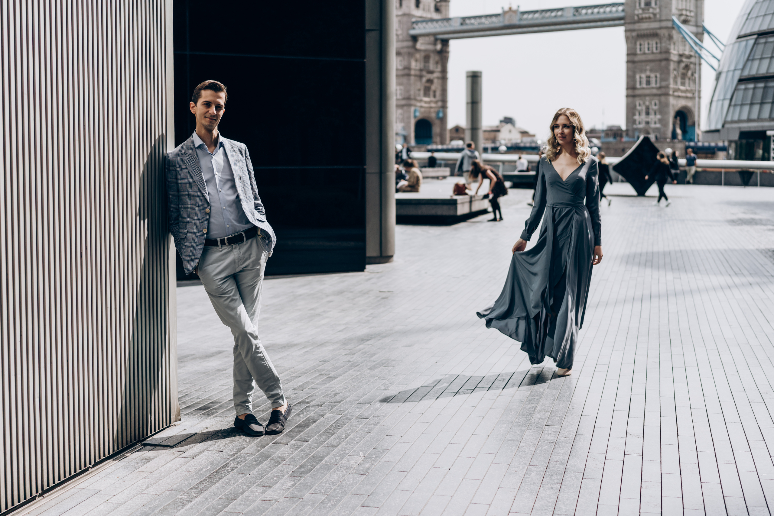 Casual Engagement session by Tower Bridge. London Wedding Photographer|Natasha Ferreira