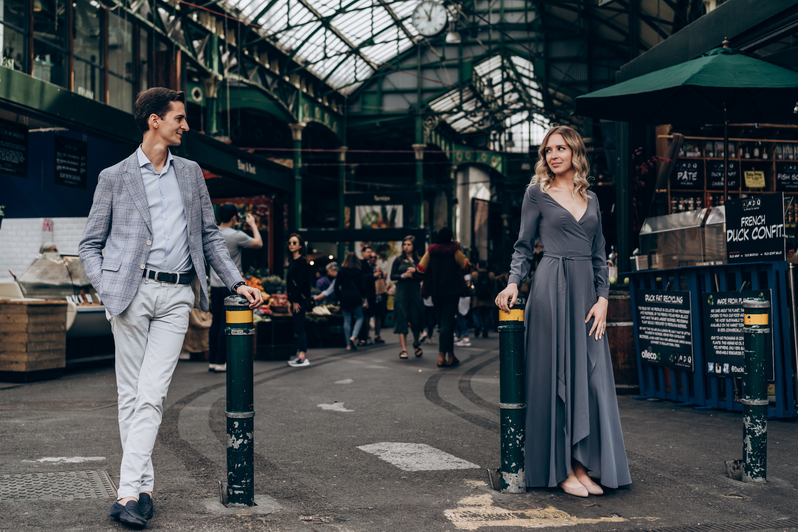 Casual Engagement session by Tower Bridge. London Wedding Photographer|Natasha Ferreira