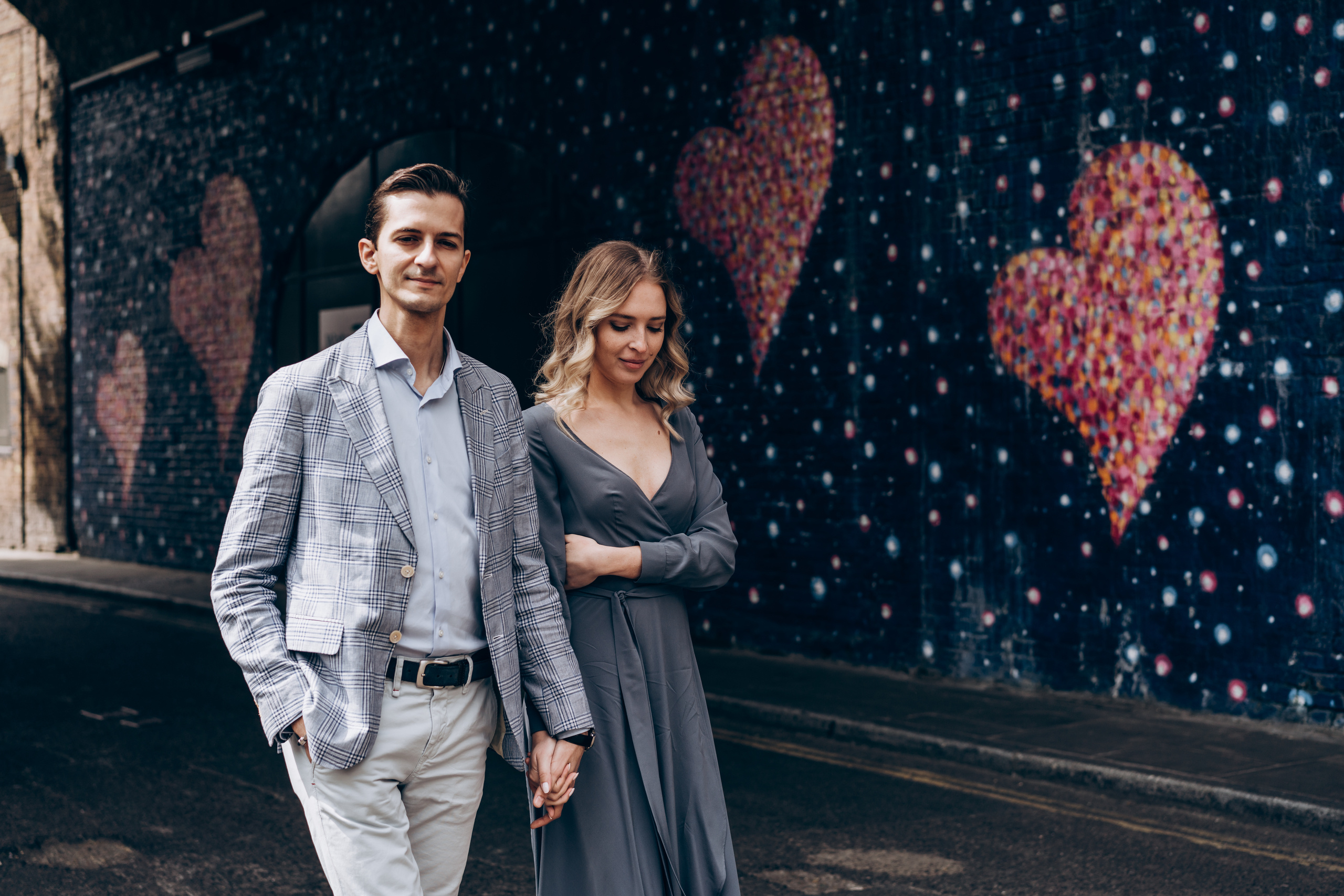Casual Engagement session by Tower Bridge. London Wedding Photographer|Natasha Ferreira